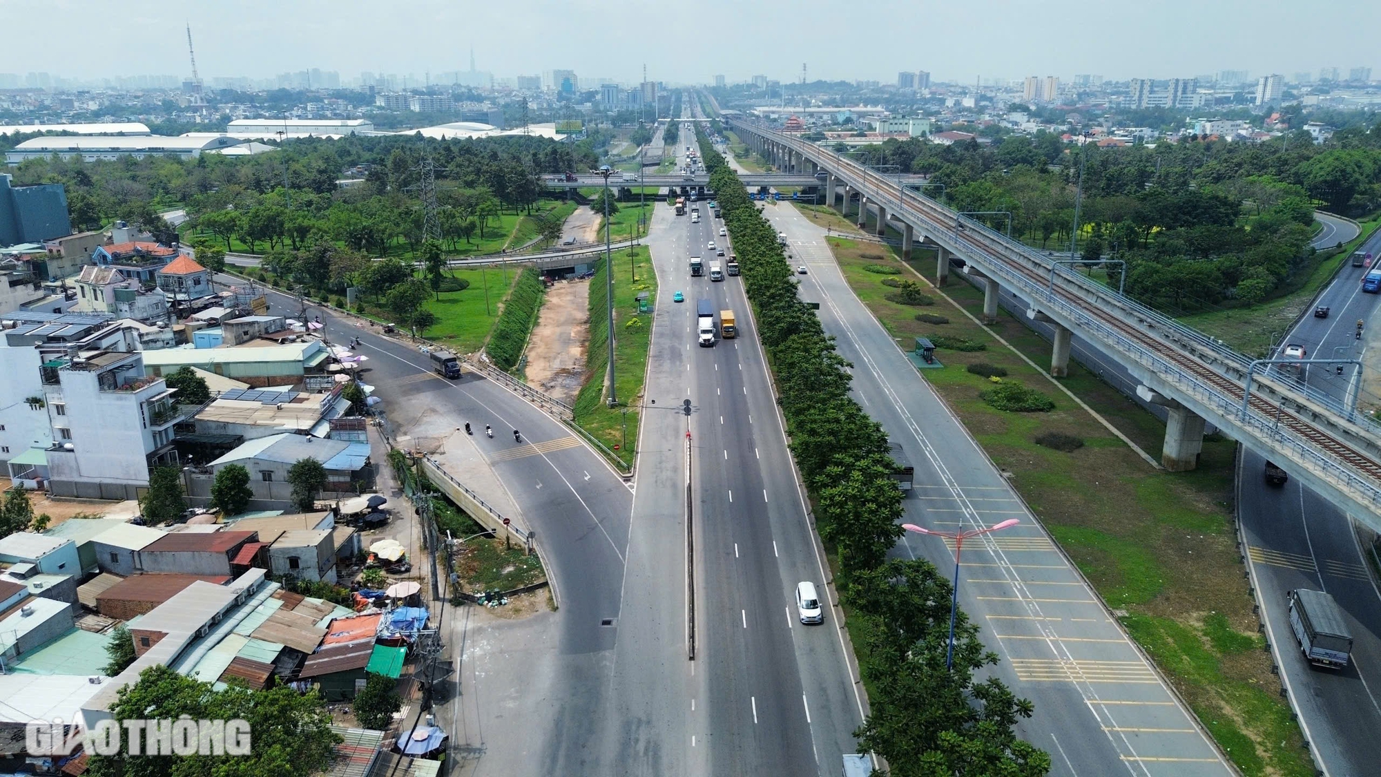 Hầm chui cửa ng&otilde; ph&iacute;a Đ&ocirc;ng TP.HCM 9 năm chưa xong v&igrave; vướng mặt bằng- Ảnh 4.