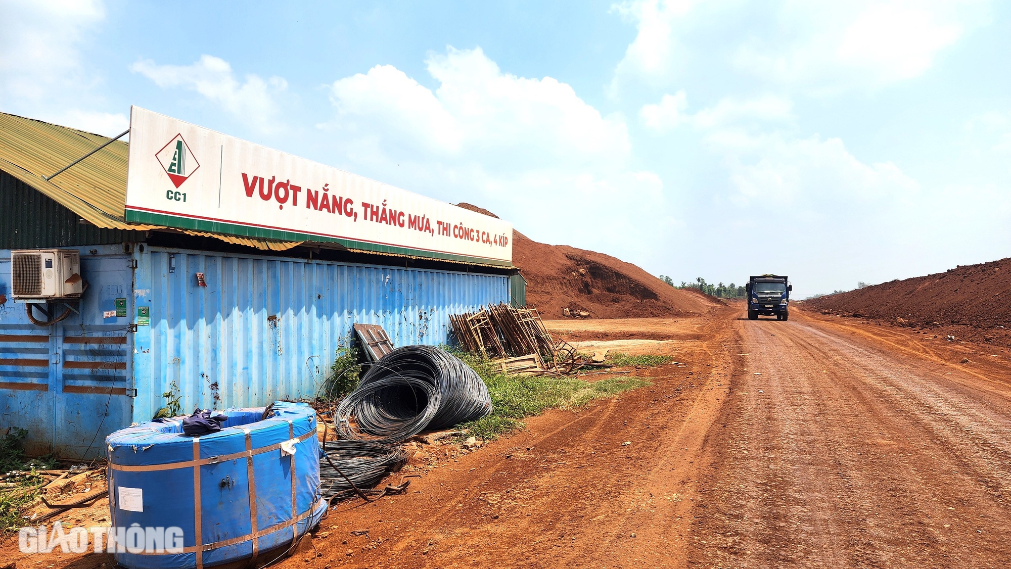 Đề nghị cắt, chuyển khối lượng của một nh&agrave; thầu cao tốc Kh&aacute;nh Ho&agrave; - Bu&ocirc;n Ma Thuột- Ảnh 4.