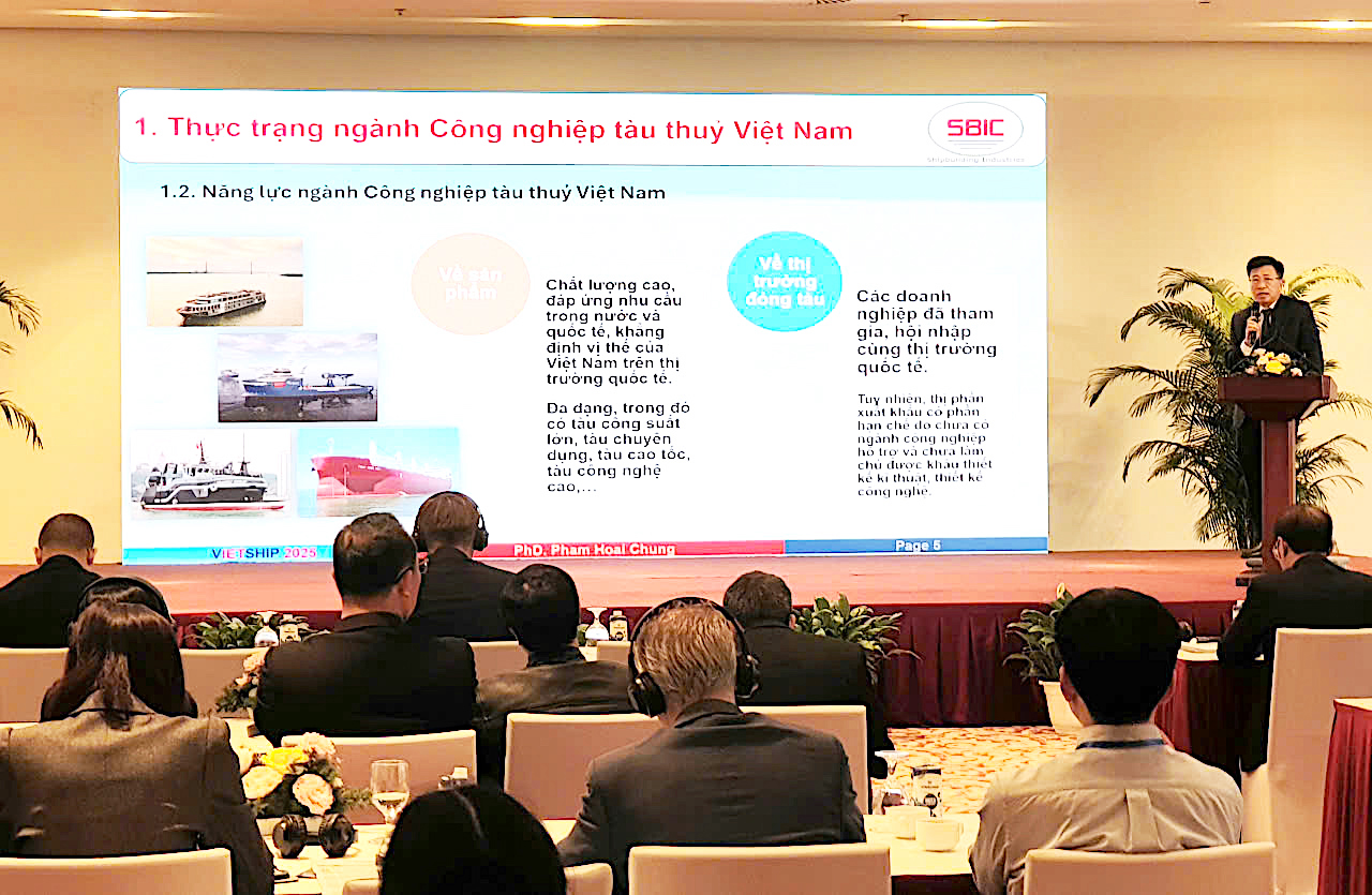 Chuyển đổi xanh ng&agrave;y c&agrave;ng mạnh mẽ, cơ hội n&agrave;o cho ng&agrave;nh đ&oacute;ng t&agrave;u?- Ảnh 2.