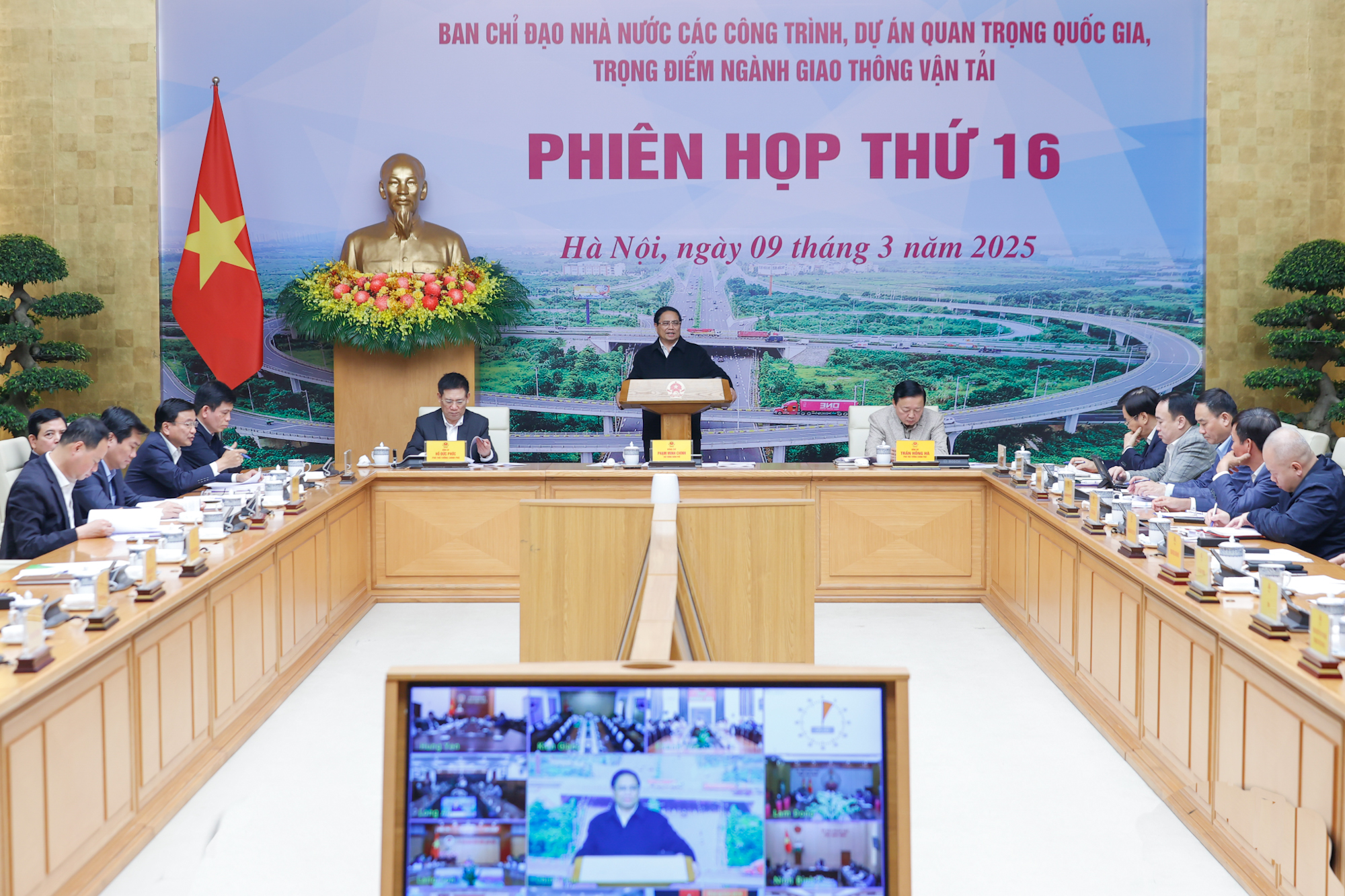 Thủ tướng: Nỗ lực ho&agrave;n th&agrave;nh trước hạn một số dự &aacute;n giao th&ocirc;ng nếu c&oacute; điều kiện- Ảnh 2.