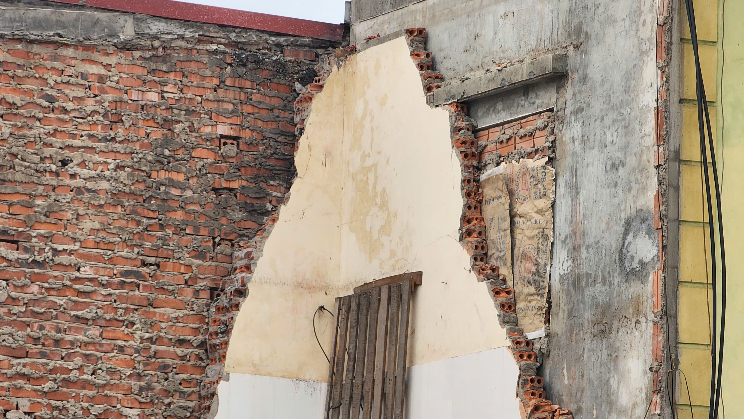 Bắc Ninh: Người d&acirc;n đồng loạt dỡ nh&agrave;, giao đất l&agrave;m đường V&agrave;nh đai 4- Ảnh 14.