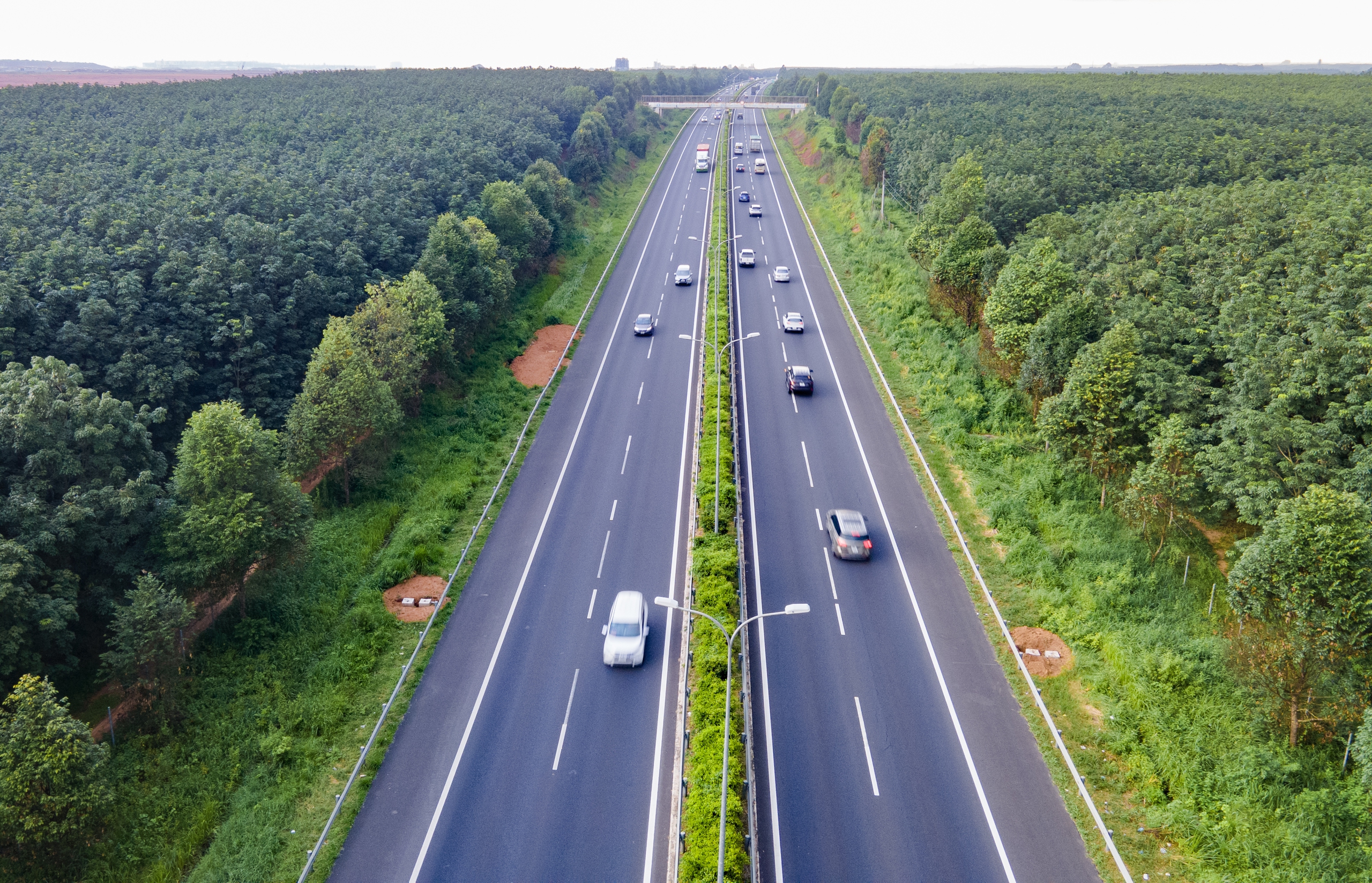 Nhận diện thách thức khi đầu tư mở rộng cao tốc TP.HCM - Long Thành- Ảnh 1. Nhận diện thách thức khi đầu tư mở rộng cao tốc TP.HCM - Long Thành- Ảnh 1.