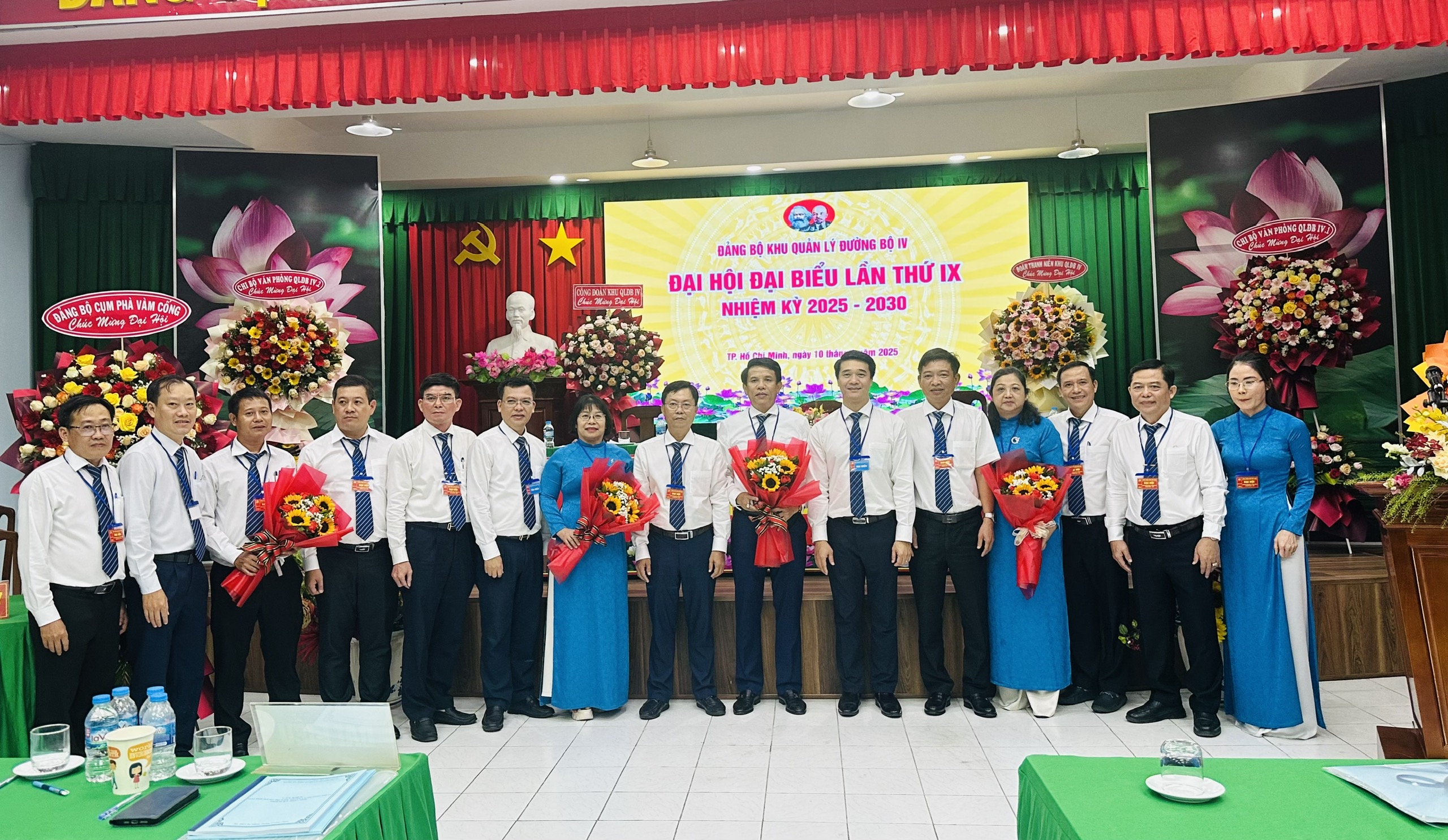 Giao th&ocirc;ng an to&agrave;n - Hạ tầng hiện đại: Mục ti&ecirc;u k&eacute;p của Khu Quản l&yacute; đường bộ IV- Ảnh 5.