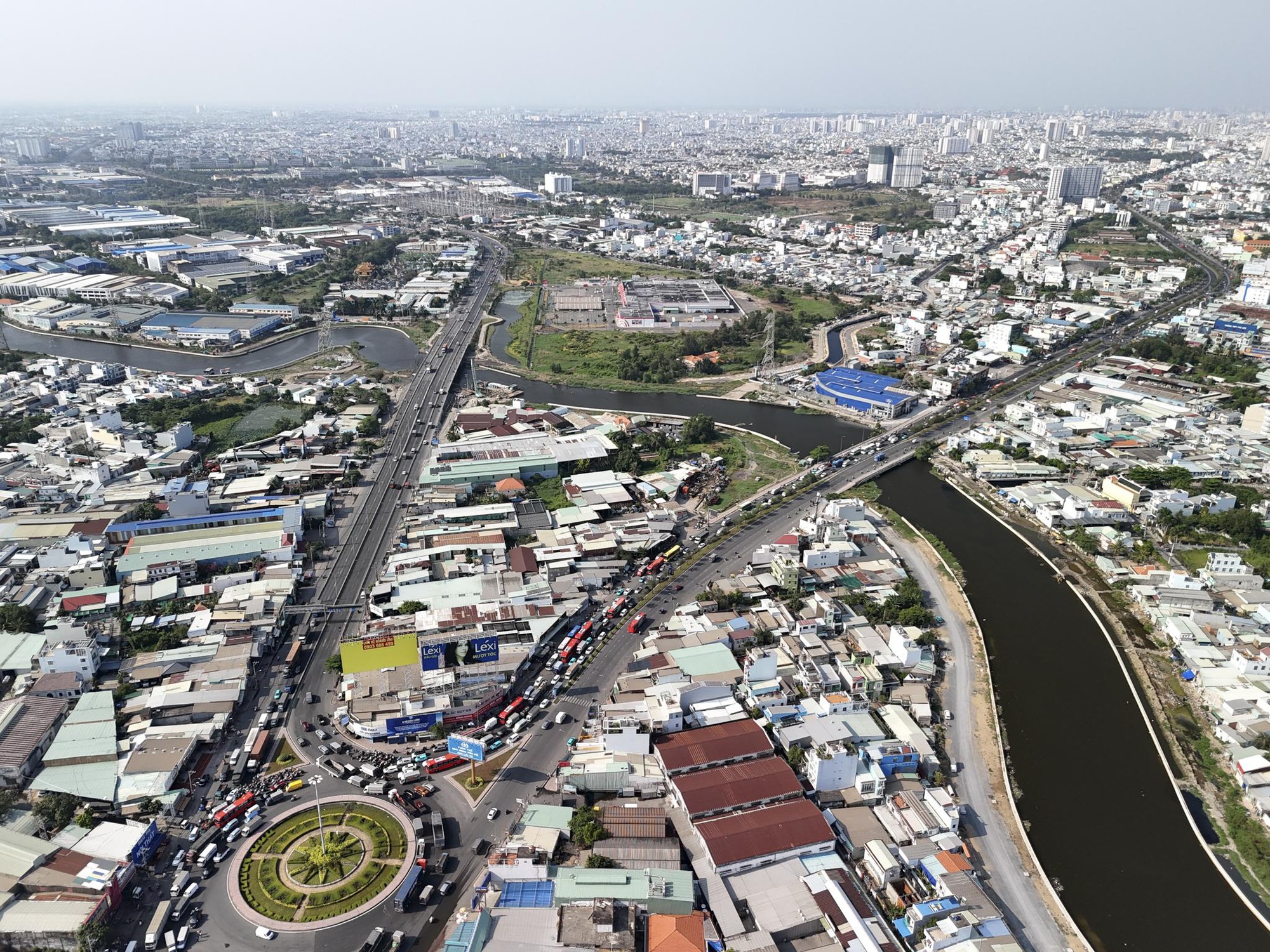 Dự &aacute;n cải tạo k&ecirc;nh Tham Lương - Bến C&aacute;t - rạch Nước L&ecirc;n hiện thi c&ocirc;ng ra sao?- Ảnh 2.