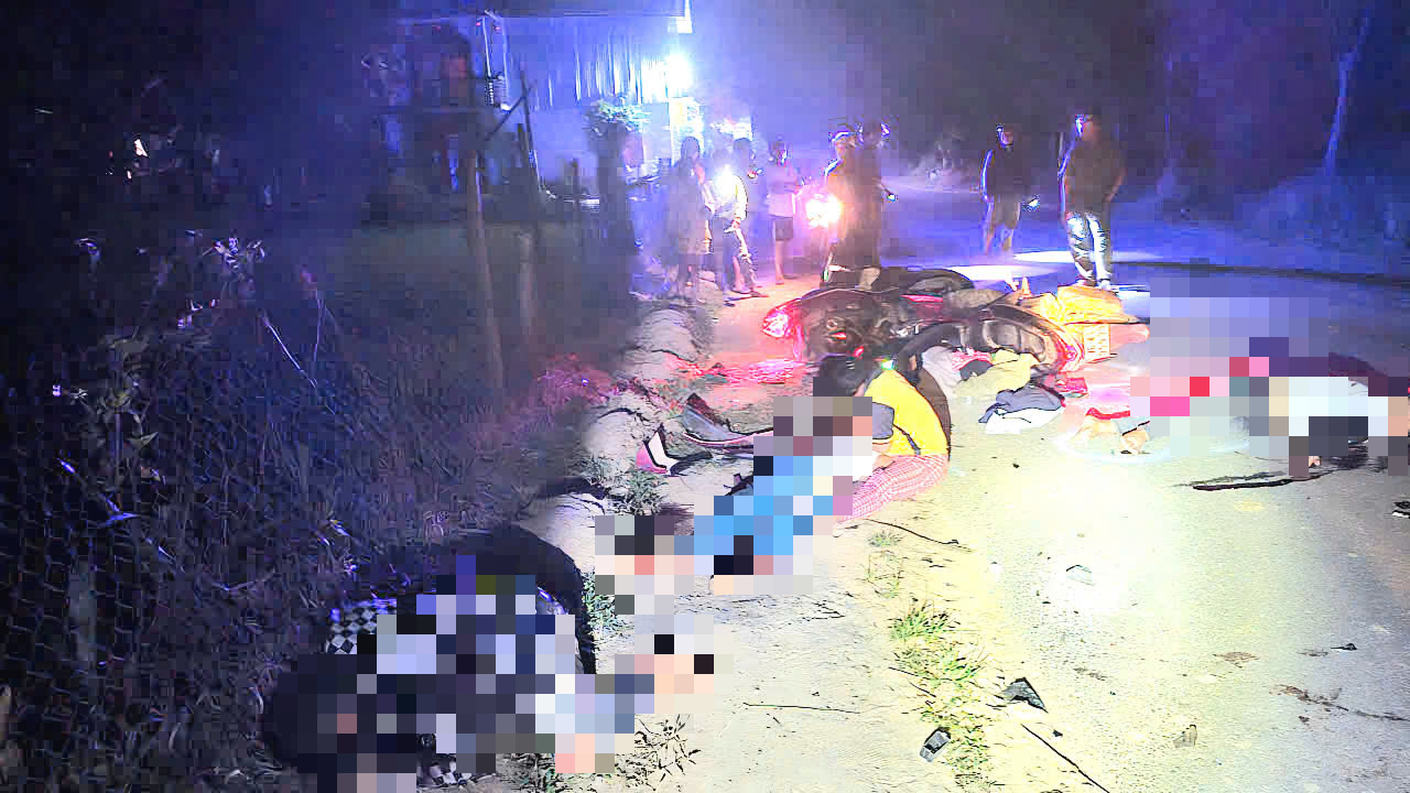 Hai xe máy tông nhau trên QL24 làm 2 người tử vong- Ảnh 1. Hai xe máy tông nhau trên QL24 làm 2 người tử vong- Ảnh 1.