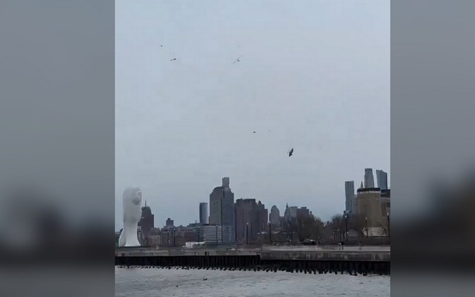New York: Trực thăng du lịch rơi xuống s&ocirc;ng, to&agrave;n bộ h&agrave;nh kh&aacute;ch thiệt mạng