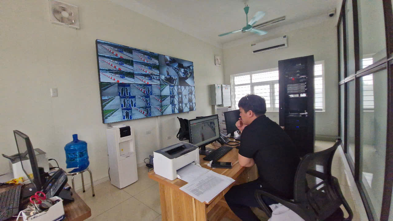 Ngày đầu khai thác, nút giao Vôi trên cao tốc Bắc Giang - Lạng Sơn vắng lạ thường- Ảnh 9. Ngày đầu khai thác, nút giao Vôi trên cao tốc Bắc Giang - Lạng Sơn vắng lạ thường- Ảnh 9.