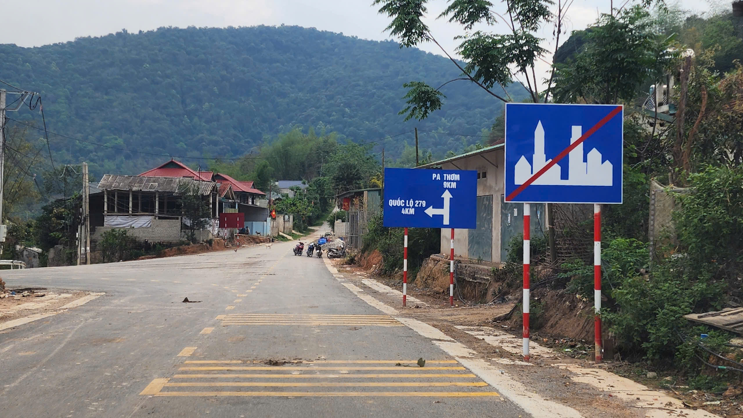 Dự &aacute;n giao th&ocirc;ng lớn nhất Điện Bi&ecirc;n tăng tốc thi c&ocirc;ng, nỗ lực c&aacute;n đ&iacute;ch trước 30/6- Ảnh 6.