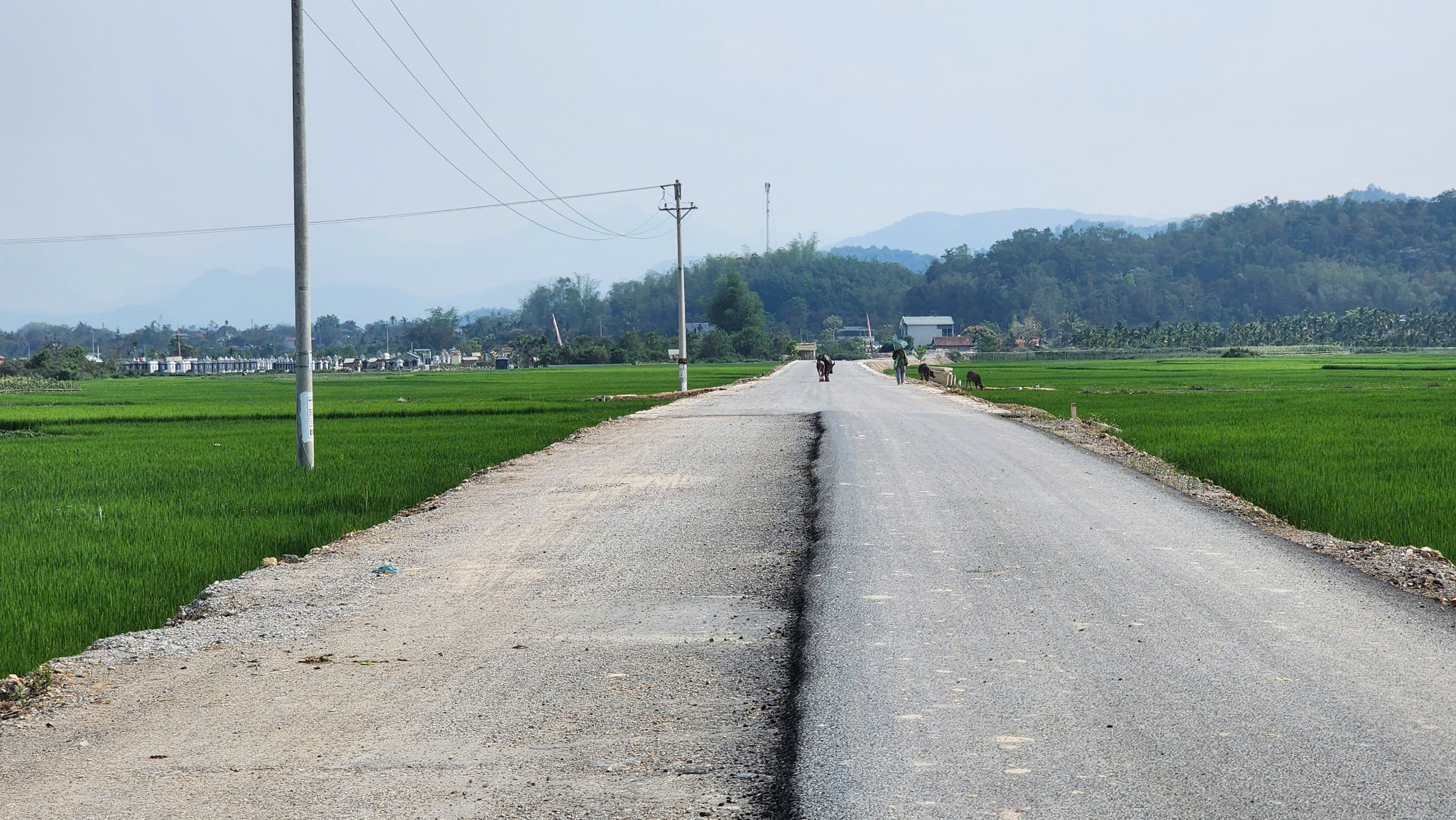 Dự &aacute;n giao th&ocirc;ng lớn nhất Điện Bi&ecirc;n tăng tốc thi c&ocirc;ng, nỗ lực c&aacute;n đ&iacute;ch trước 30/6- Ảnh 8.