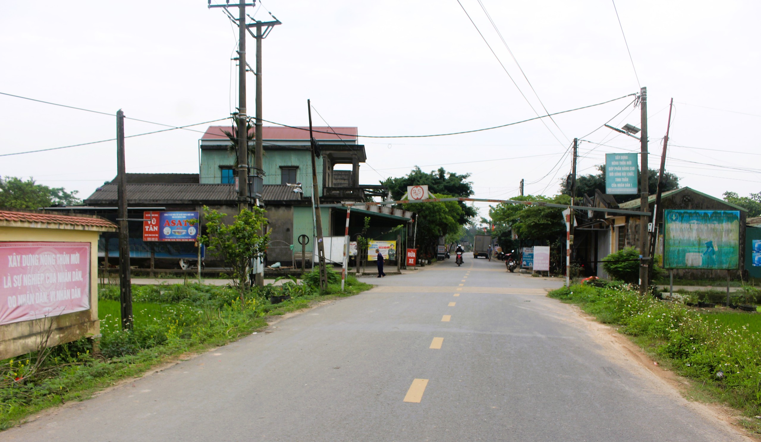 Gỡ vướng mắc, đẩy tiến độ dự &aacute;n đường ven biển Quảng Trị- Ảnh 7.