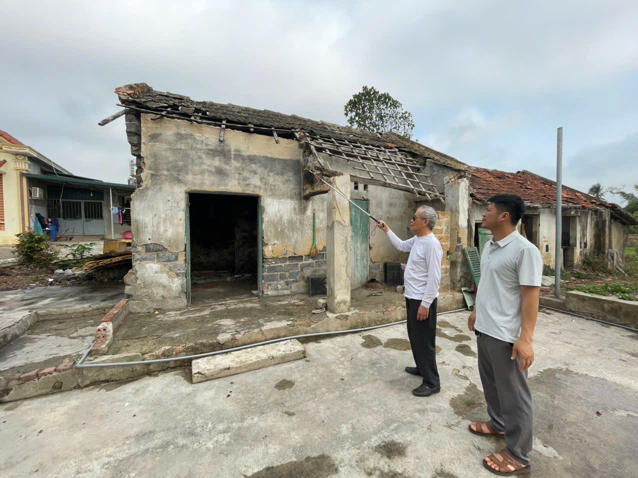Quảng Ninh: D&acirc;n sống khổ trong dự &aacute;n khu c&ocirc;ng nghiệp, đường 10 l&agrave;n xe- Ảnh 3.