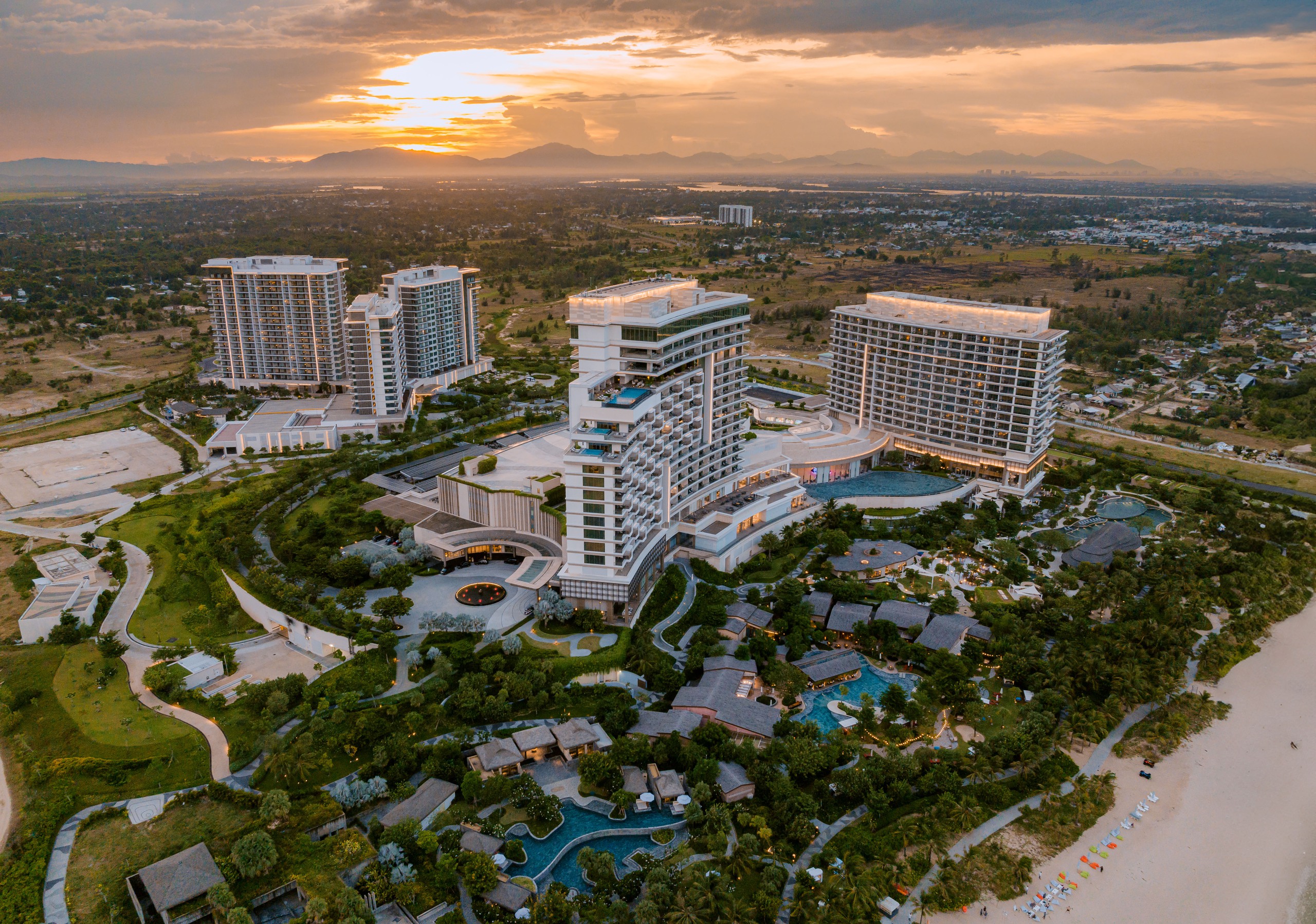 Quảng Nam phản hồi đề nghị cho người Việt chơi tr&ograve; c&oacute; thưởng ở khu nghỉ dưỡng 4 tỷ USD- Ảnh 1.