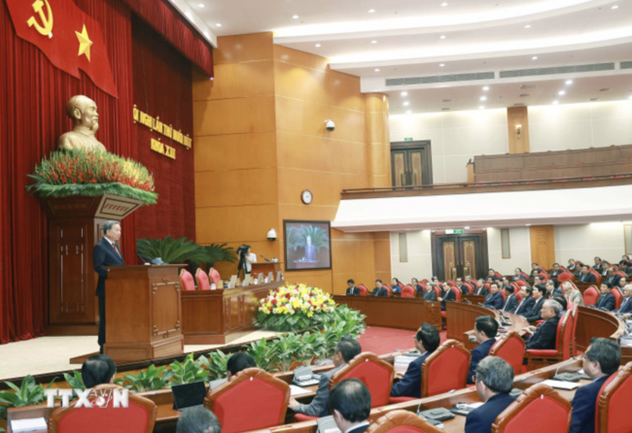 Th&ocirc;ng qua nhiều nội dung về nh&acirc;n sự Ban Chấp h&agrave;nh Trung ương Đảng kh&oacute;a XIV- Ảnh 2.