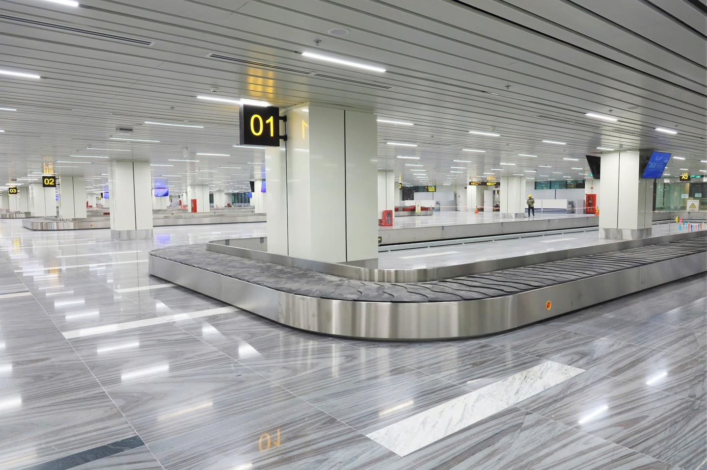 Cận cảnh nhà ga T3 Tân Sơn Nhất sẵn sàng đón khách từ 17/4- Ảnh 10. Cận cảnh nhà ga T3 Tân Sơn Nhất sẵn sàng đón khách từ 17/4- Ảnh 10.