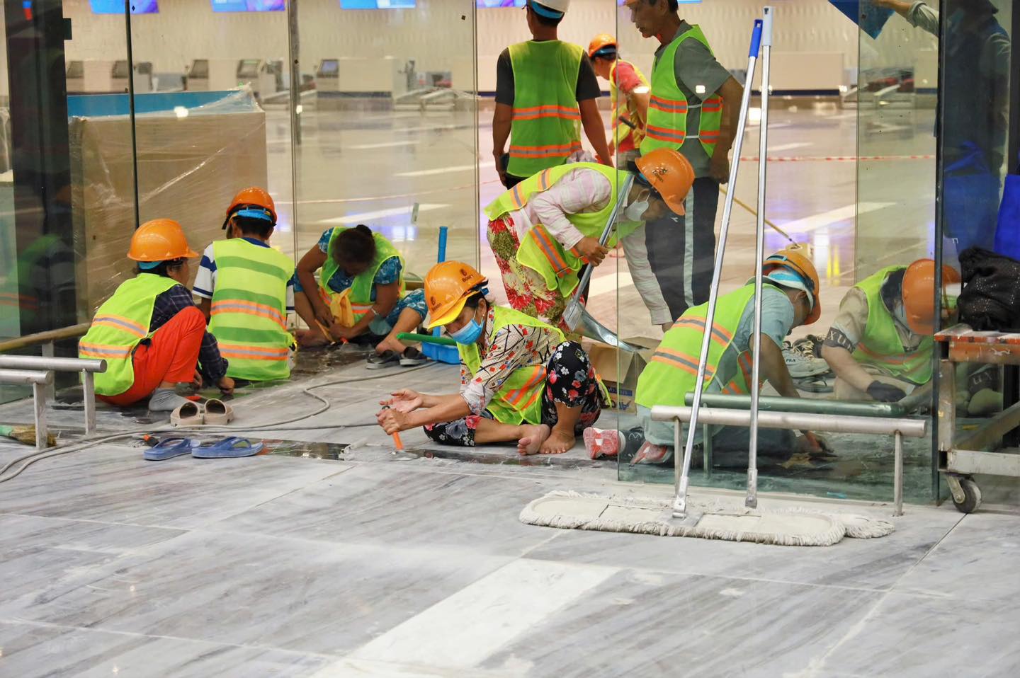 Cận cảnh nhà ga T3 Tân Sơn Nhất sẵn sàng đón khách từ 17/4- Ảnh 15. Cận cảnh nhà ga T3 Tân Sơn Nhất sẵn sàng đón khách từ 17/4- Ảnh 15.