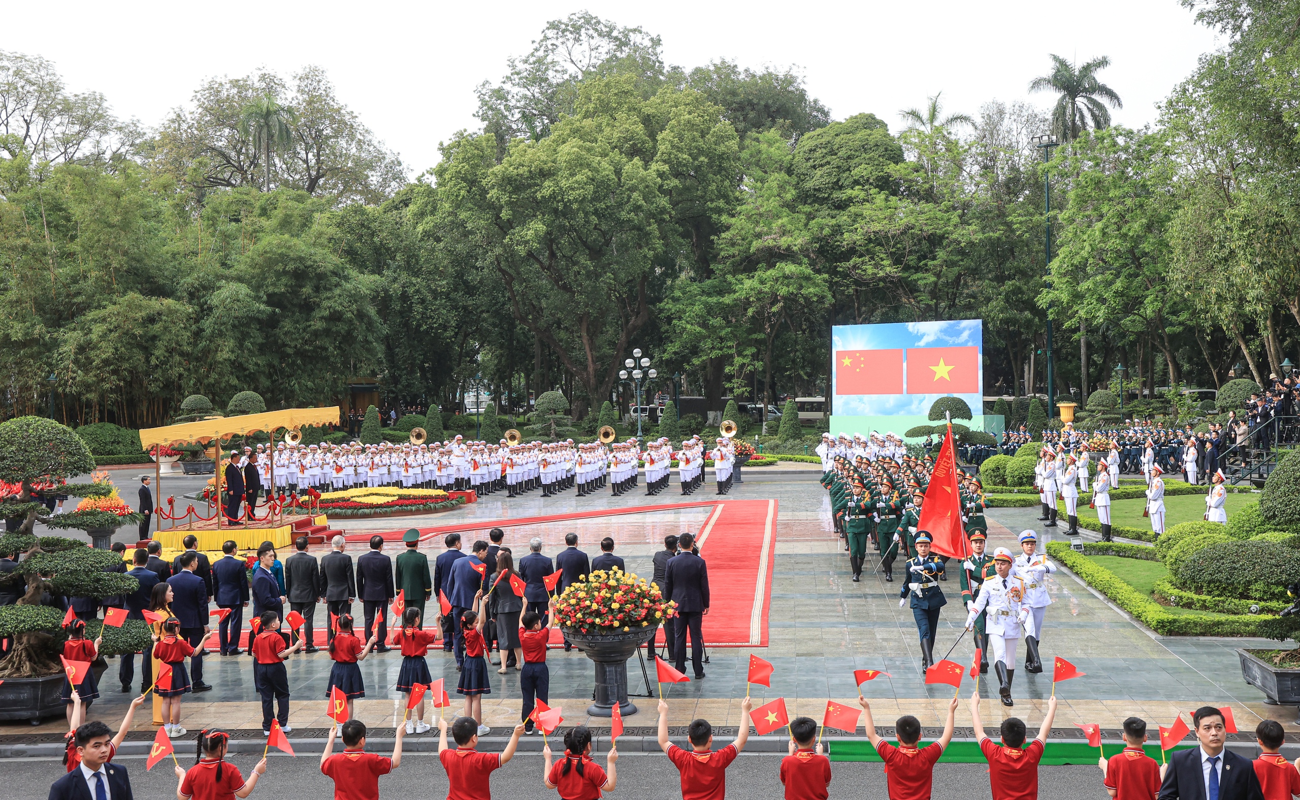 Tổng B&iacute; thư T&ocirc; L&acirc;m chủ tr&igrave; lễ đ&oacute;n Tổng B&iacute; thư, Chủ tịch Trung Quốc Tập Cận B&igrave;nh- Ảnh 8.