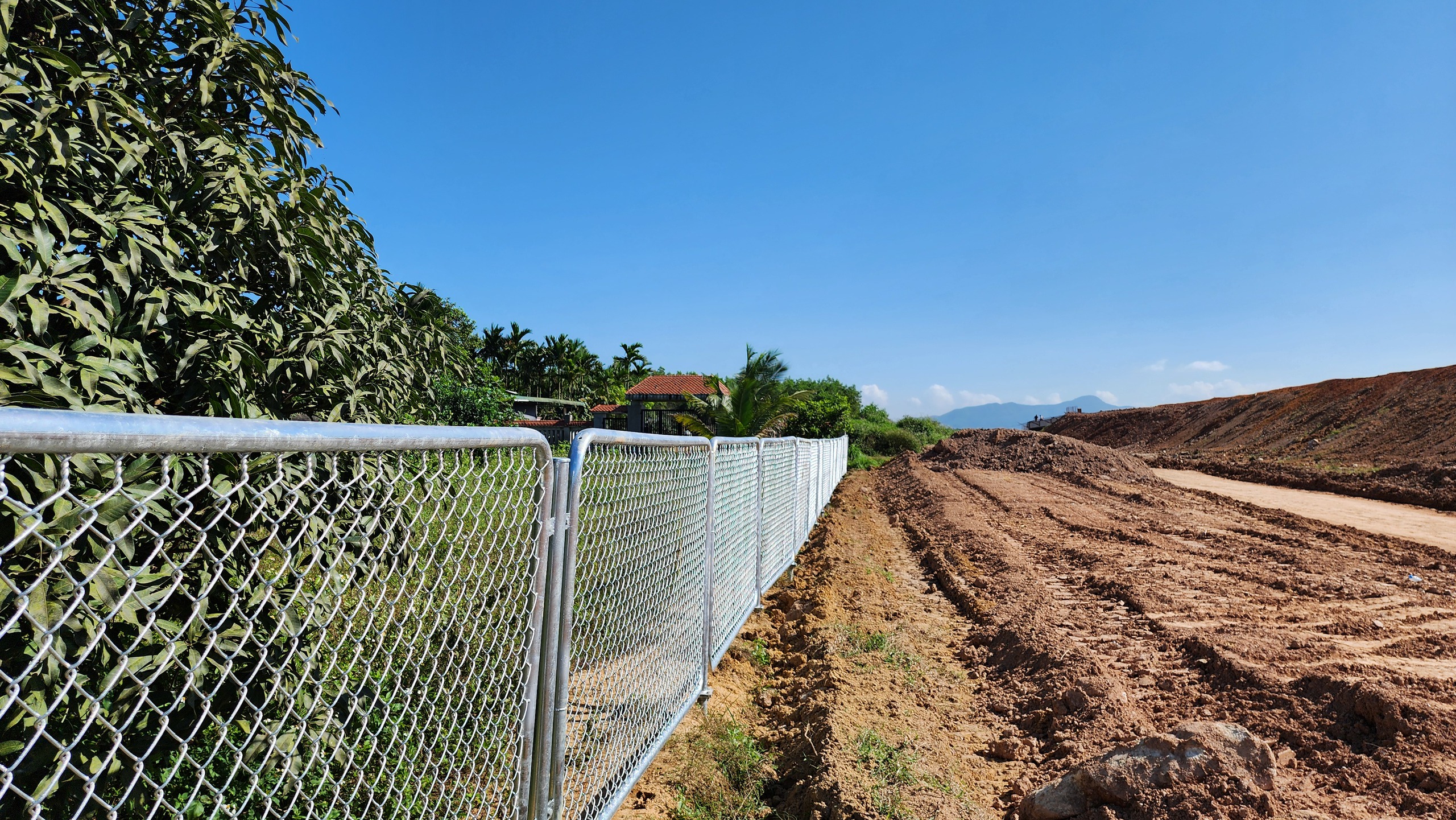 Gấp r&uacute;t ho&agrave;n thiện hạng mục an to&agrave;n giao th&ocirc;ng cao tốc Quảng Ng&atilde;i - Ho&agrave;i Nhơn- Ảnh 10.