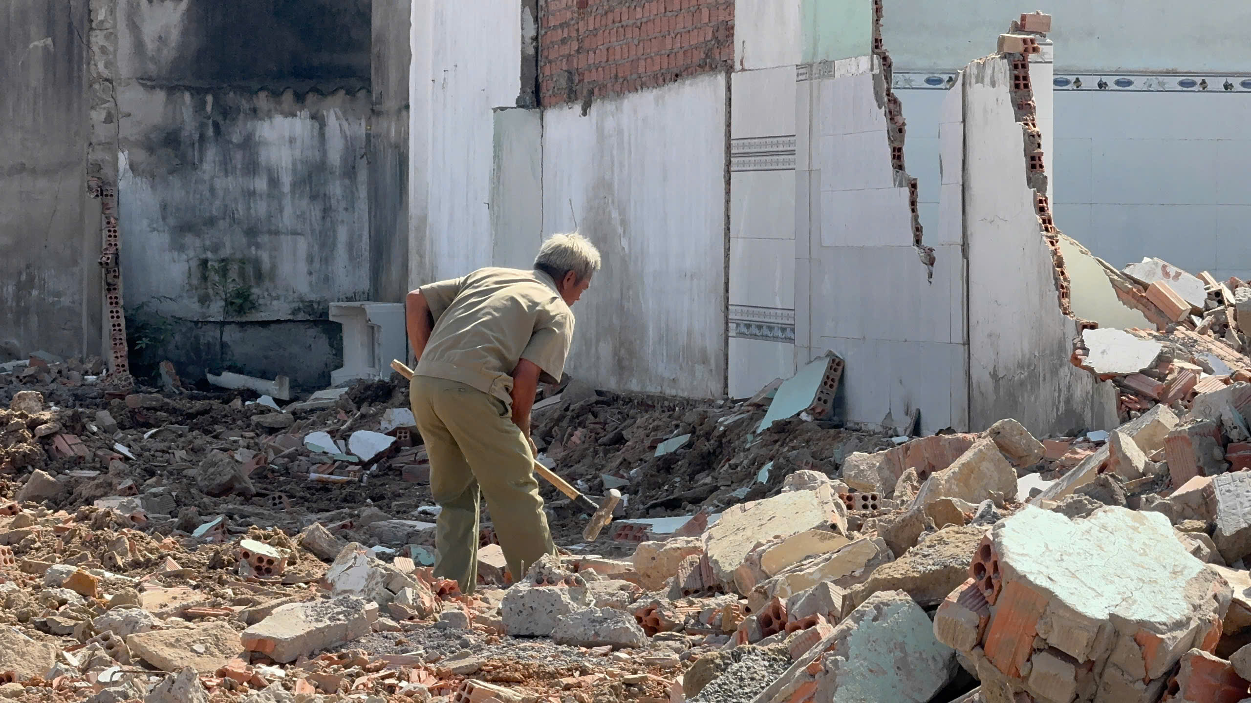 9 hộ d&acirc;n xin tự th&aacute;o dỡ, b&agrave;n giao mặt bằng l&agrave;m cao tốc Bi&ecirc;n H&ograve;a - Vũng T&agrave;u- Ảnh 1.