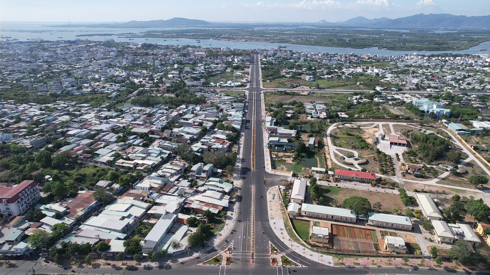 Bà Rịa - Vũng Tàu: Lập phường Vũng Tàu và đặc khu Côn Đảo- Ảnh 2. Bà Rịa - Vũng Tàu: Lập phường Vũng Tàu và đặc khu Côn Đảo- Ảnh 2.