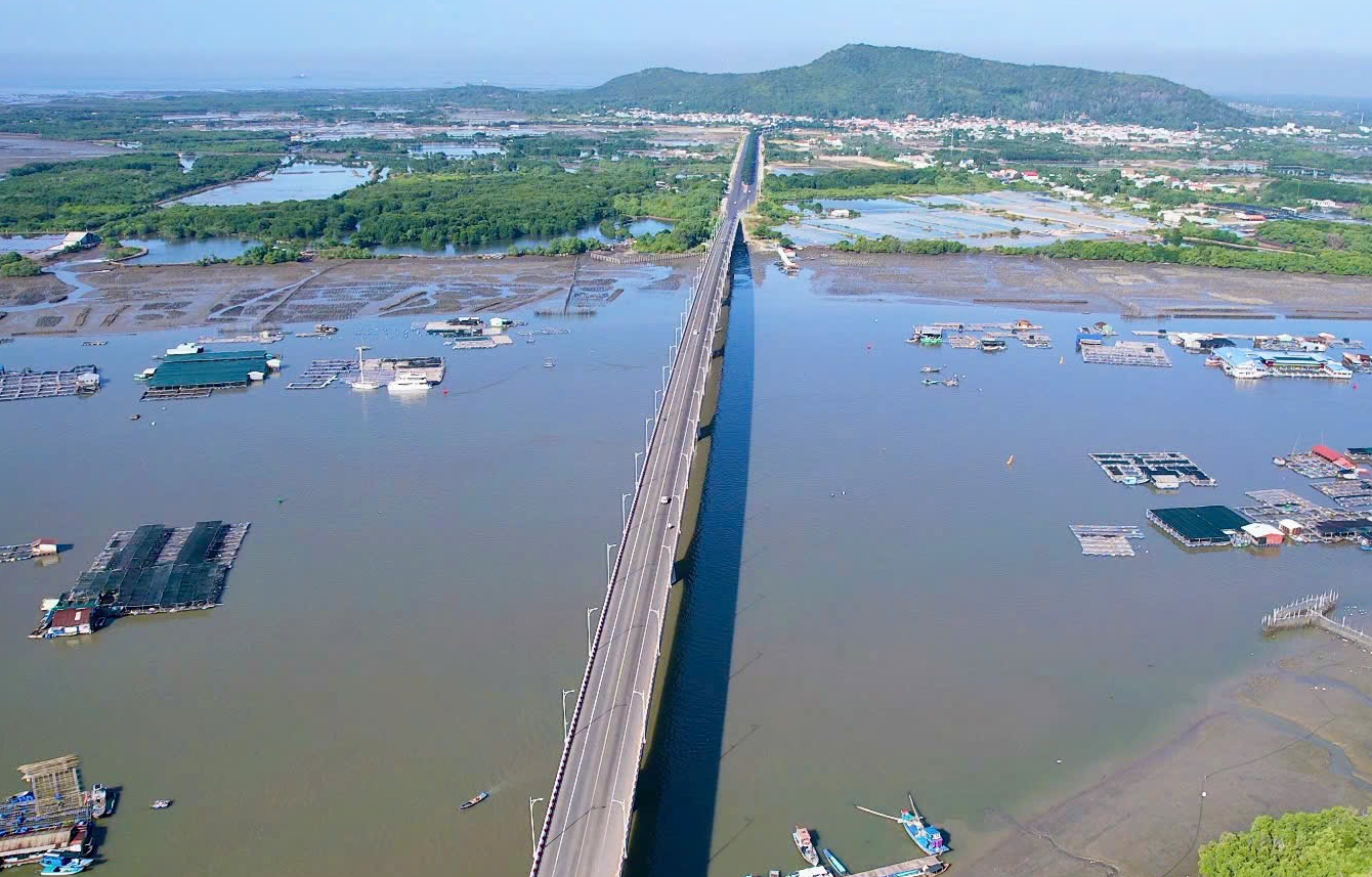 Sắp khánh thành đường 994 đoạn Long Sơn - QL51: Thúc đẩy giao thương, kết nối du lịch biển- Ảnh 11. Sắp khánh thành đường 994 đoạn Long Sơn - QL51: Thúc đẩy giao thương, kết nối du lịch biển- Ảnh 11.