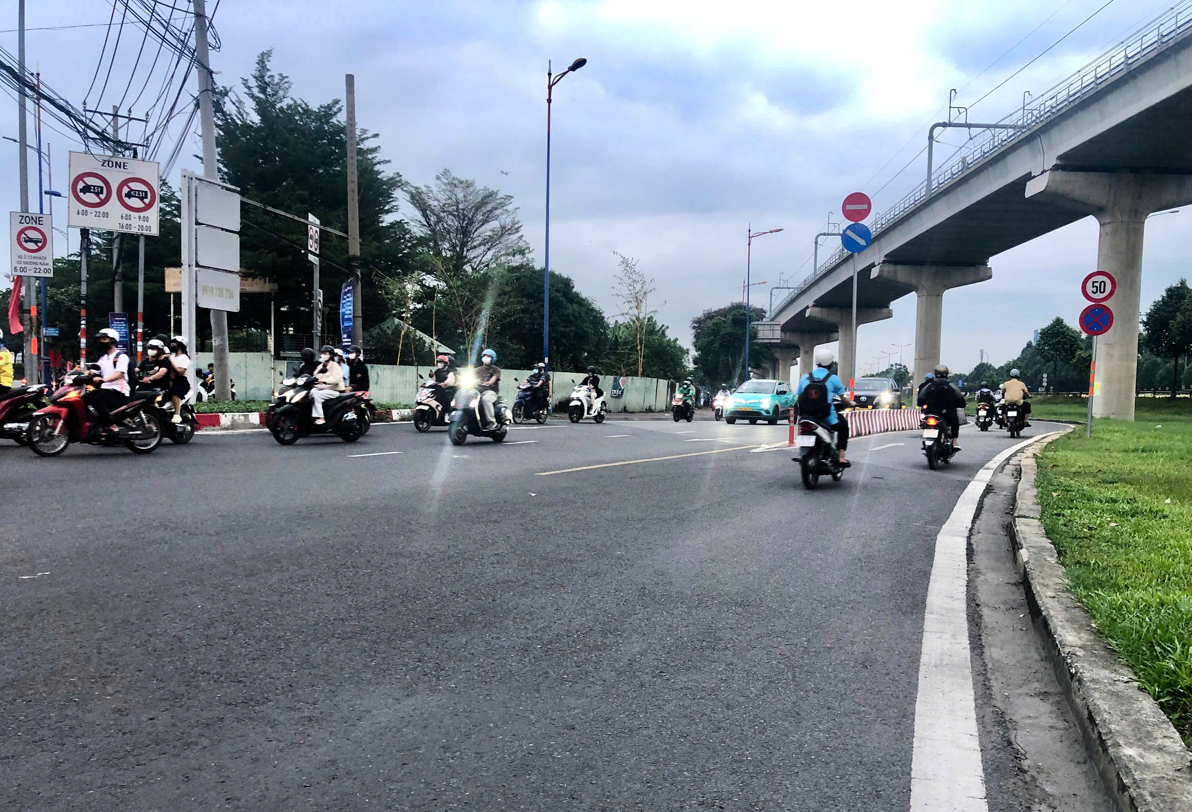 Đường đ&ocirc; thị, đường n&ocirc;ng th&ocirc;n ở TP.HCM sẽ được quản l&yacute; như thế n&agrave;o?- Ảnh 1.