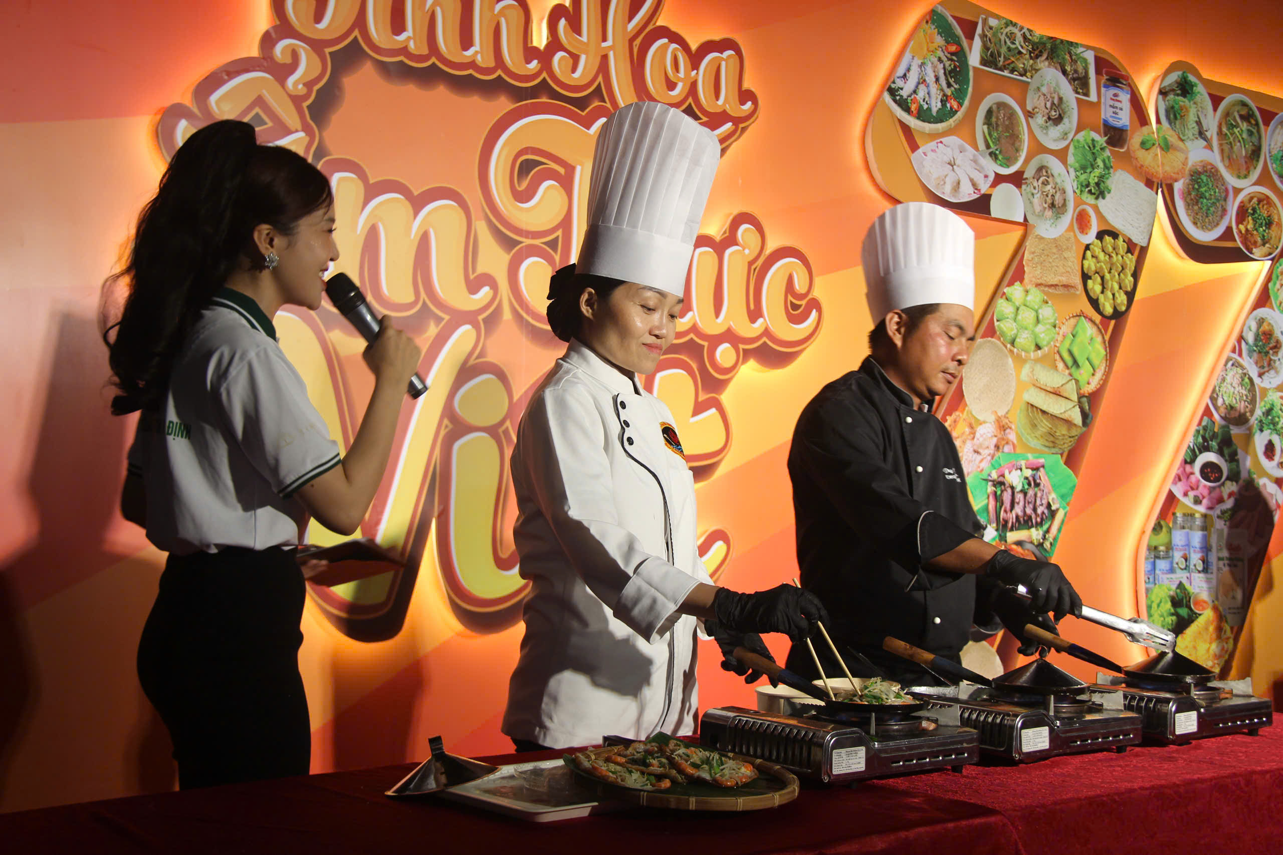 Lễ hội Văn h&oacute;a Ẩm thực B&igrave;nh Định 2025: Hội tụ tinh hoa ẩm thực truyền thống v&agrave; hiện đại- Ảnh 2.