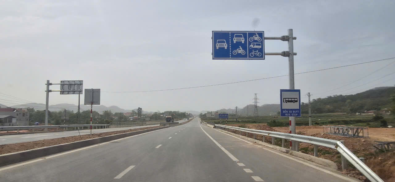 Những h&igrave;nh ảnh ấn tượng tại tuyến đường ngh&igrave;n tỷ đẹp nhất Lạng Sơn- Ảnh 7.