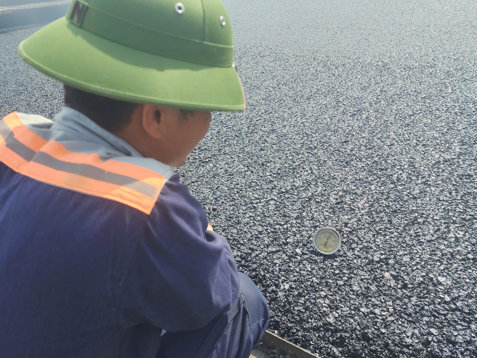 Cao tốc Vũng &Aacute;ng - B&ugrave;ng: Nhiều cầu vượt hồ Kim Sơn bứt tốc về đ&iacute;ch- Ảnh 5.