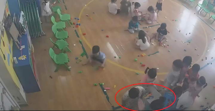 X&aacute;c minh nghi vấn c&ocirc; gi&aacute;o bạo h&agrave;nh trẻ mầm non ở Bắc Ninh- Ảnh 1.