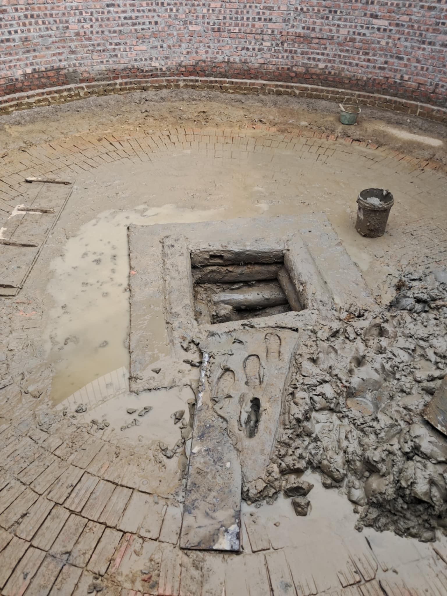 Ph&aacute;t hiện giếng cổ bằng gỗ độc đ&aacute;o ở Bắc Giang- Ảnh 3.
