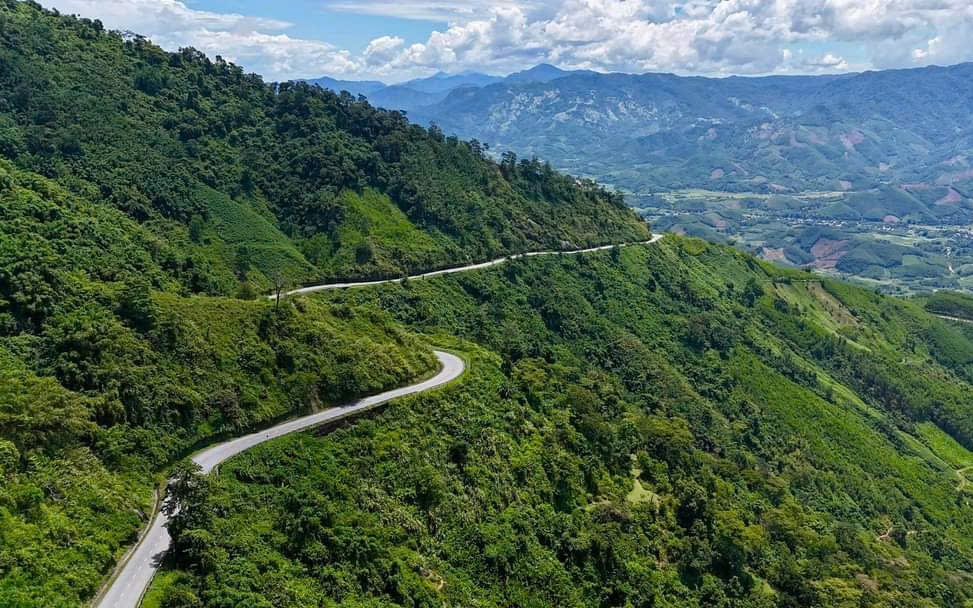 V&igrave; sao Quảng Ng&atilde;i v&agrave; Kon Tum kiến nghị cần đầu tư ho&agrave;n thiện quốc lộ 24?