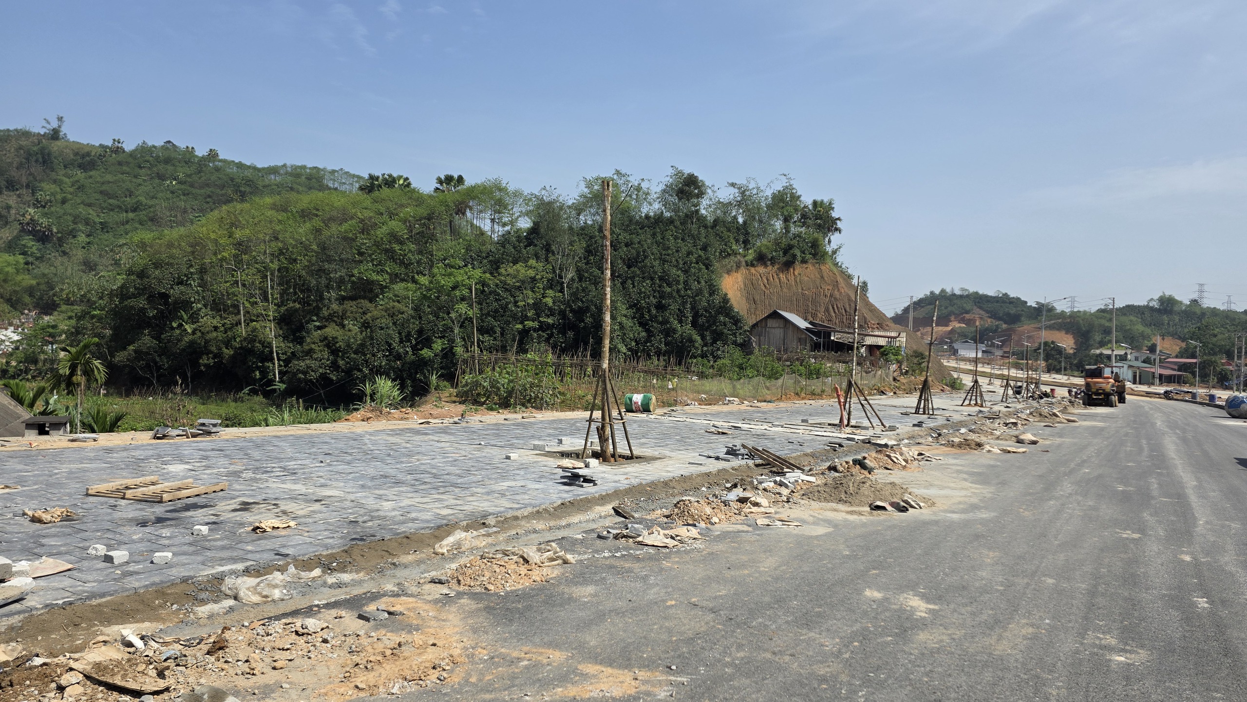 H&igrave;nh h&agrave;i tuyến đường gần 300 tỷ đồng ở Y&ecirc;n B&aacute;i sắp về đ&iacute;ch- Ảnh 12.