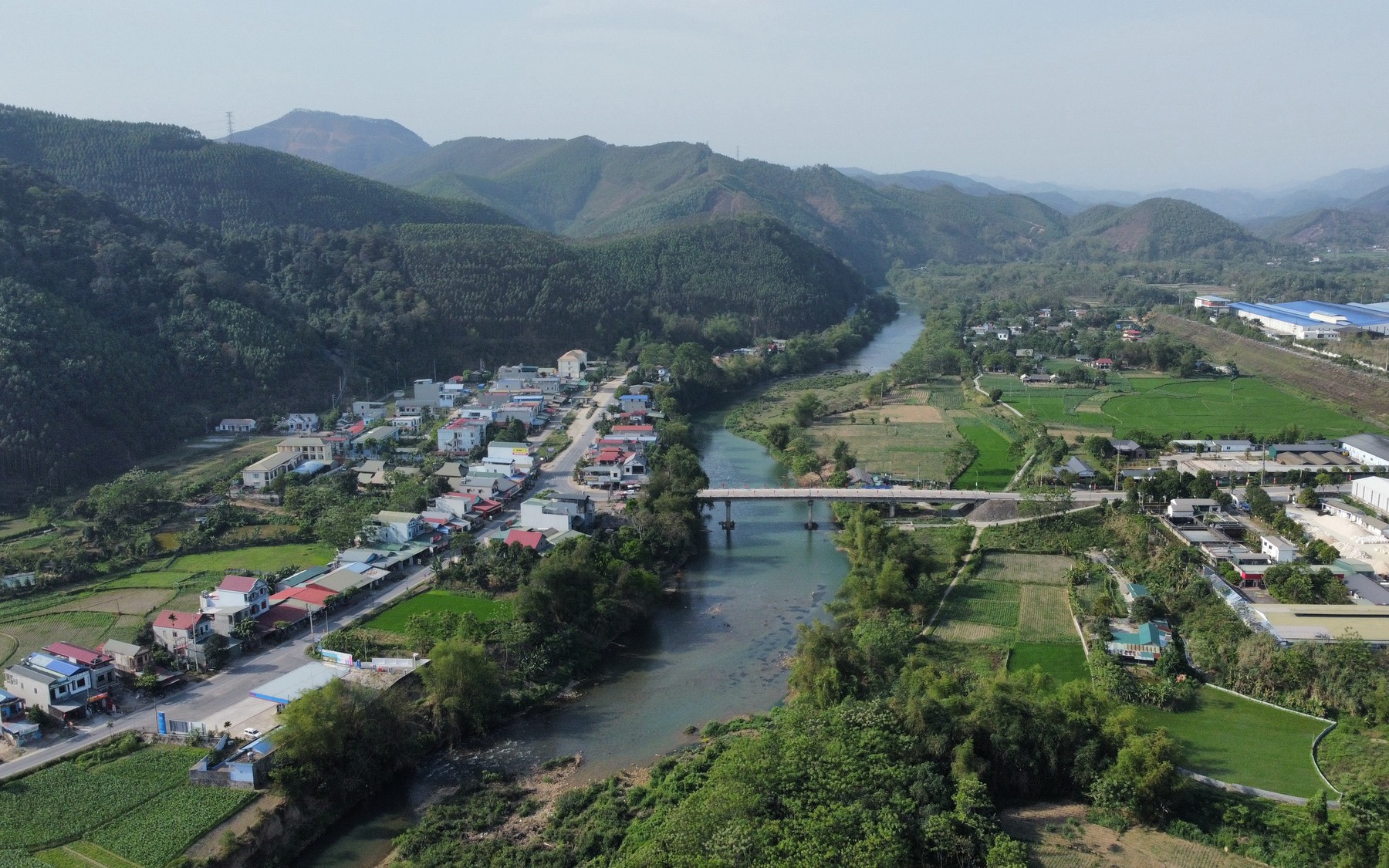 Loạt n&uacute;t thắt cần th&aacute;o gỡ GPMB cao tốc Chợ Mới - Bắc Kạn