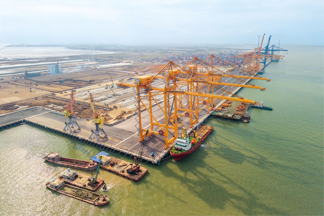 Mở bến cảng số 4 Lạch Huyện đ&oacute;n t&agrave;u lớn- Ảnh 1.