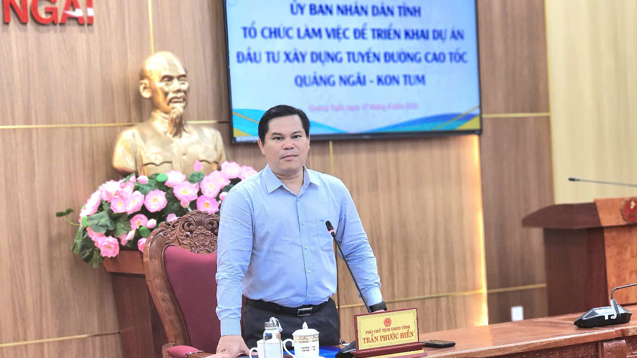 Quảng Ng&atilde;i sớm tr&igrave;nh Bộ X&acirc;y dựng xin chủ trương đầu tư ho&agrave;n thiện QL24- Ảnh 1.