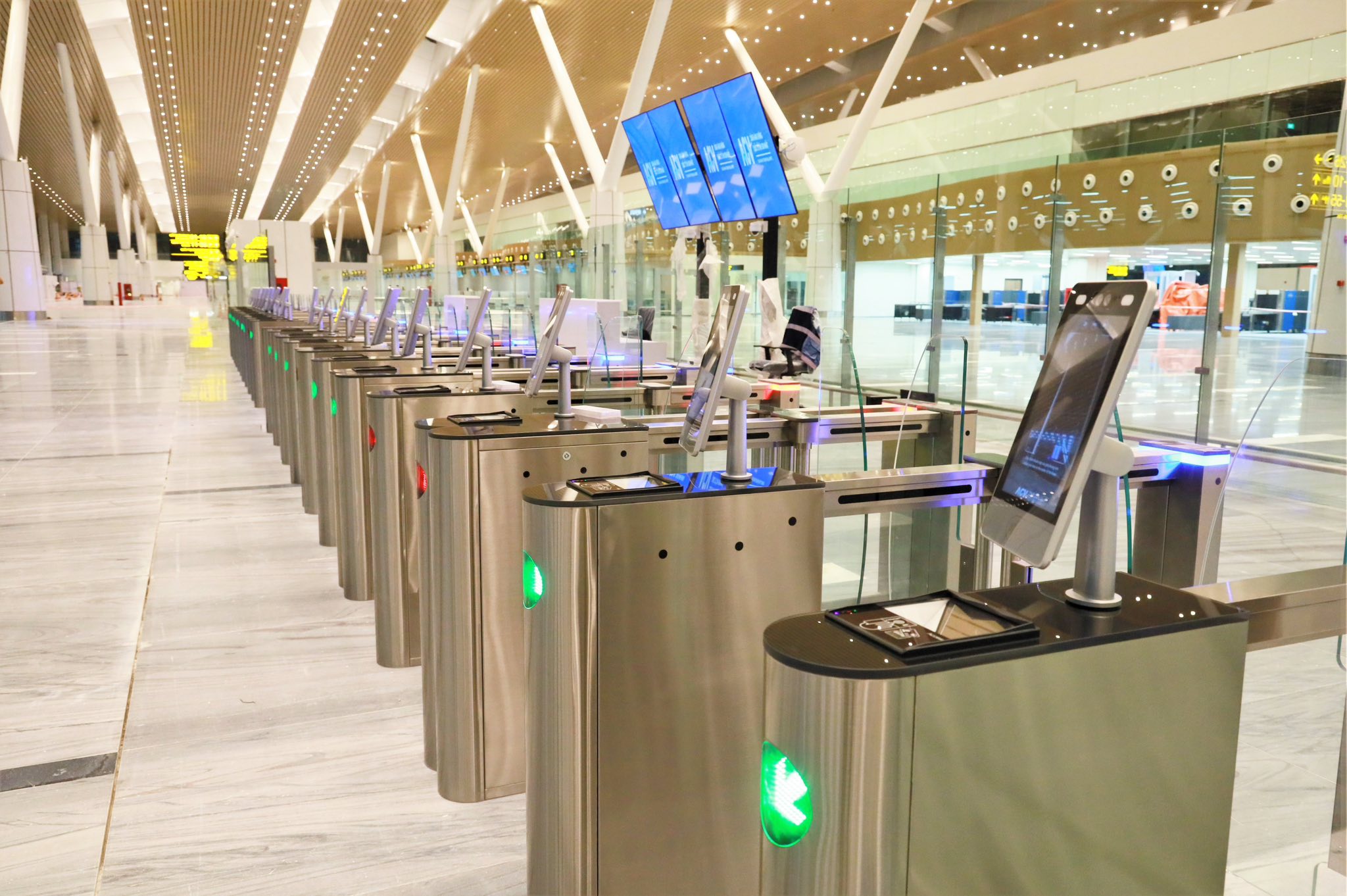 Trực tiếp: Thủ tướng ph&aacute;t lệnh khởi c&ocirc;ng, kh&aacute;nh th&agrave;nh 80 c&ocirc;ng tr&igrave;nh, dự &aacute;n lớn- Ảnh 3.