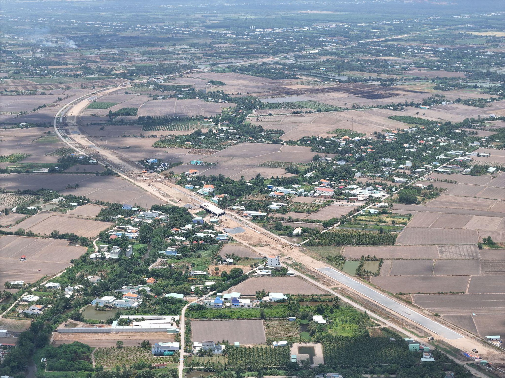 "Ng&oacute;ng" tiến độ V&agrave;nh đai 3 TP.HCM qua Long An- Ảnh 4.