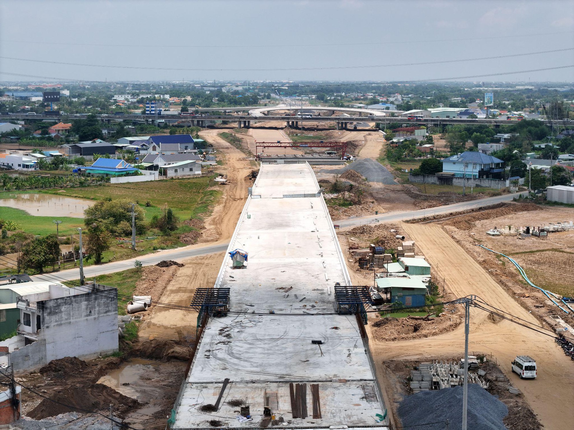 "Ng&oacute;ng" tiến độ V&agrave;nh đai 3 TP.HCM qua Long An- Ảnh 8.