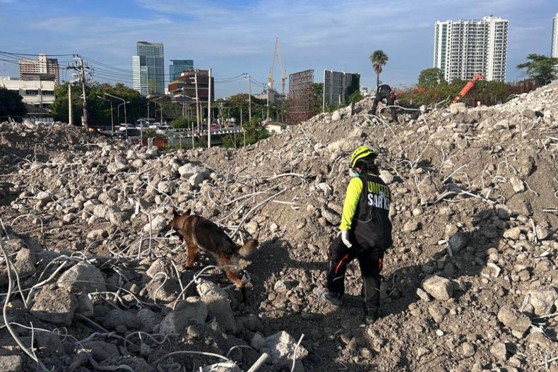 Vụ sập t&ograve;a nh&agrave; 30 tầng ở Bangkok: Ph&aacute;t hiện nhiều nạn nh&acirc;n l&agrave; người Myanmar- Ảnh 1.