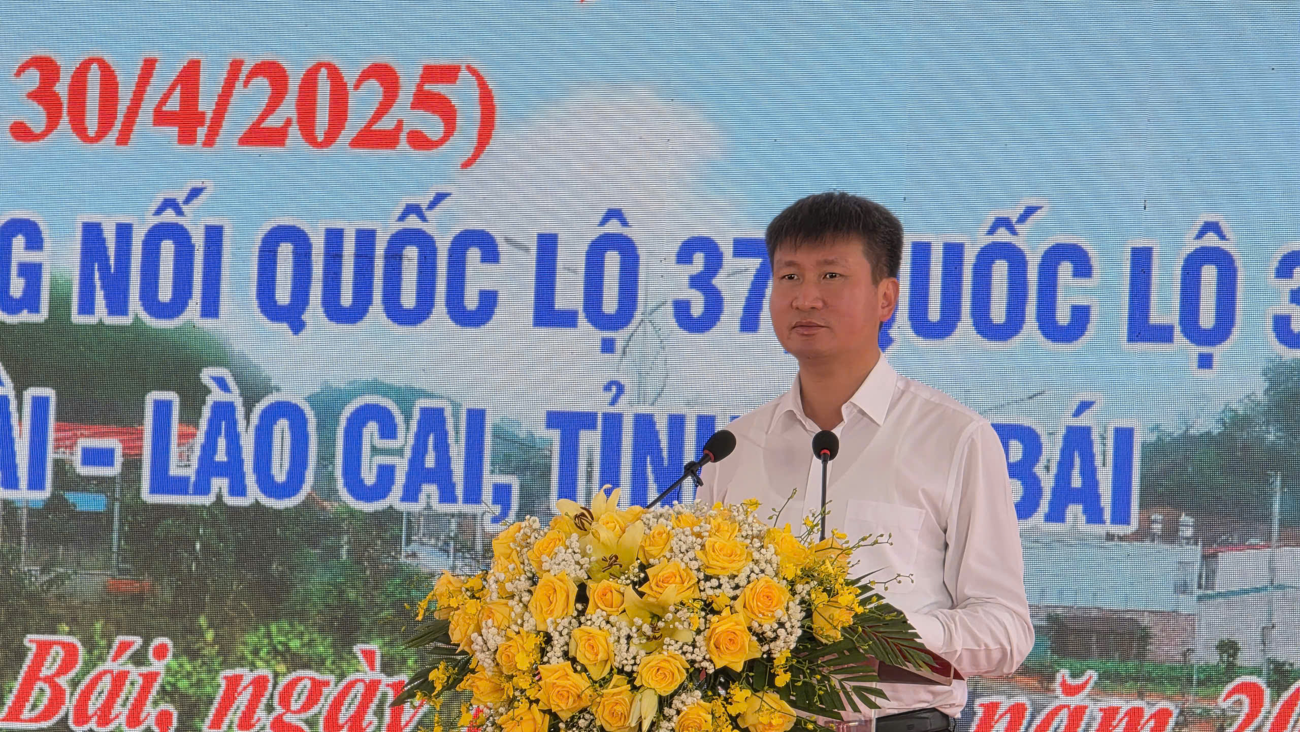 Người d&acirc;n Y&ecirc;n B&aacute;i h&acirc;n hoan chứng kiến lễ kh&aacute;nh th&agrave;nh tuyến đường hơn 400 tỷ đồng- Ảnh 5.