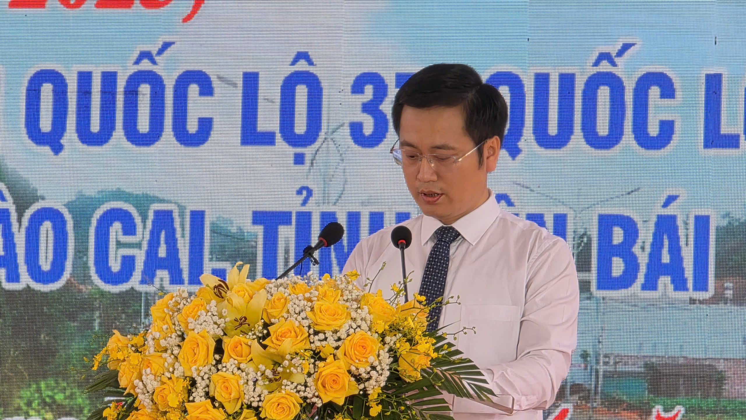 Người d&acirc;n Y&ecirc;n B&aacute;i h&acirc;n hoan chứng kiến lễ kh&aacute;nh th&agrave;nh tuyến đường hơn 400 tỷ đồng- Ảnh 4.