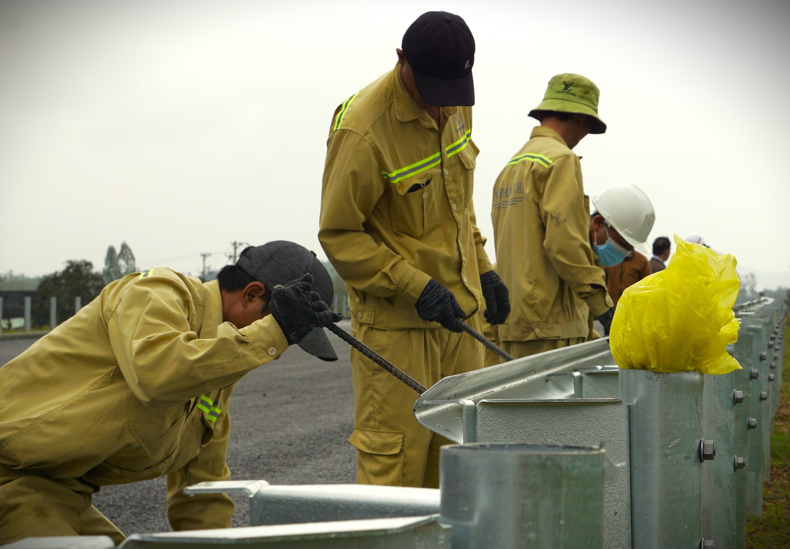 Bộ trưởng Trần Hồng Minh: Th&ocirc;ng xe cao tốc nối B&igrave;nh Định v&agrave; Ph&uacute; Y&ecirc;n đ&uacute;ng dịp 2/9- Ảnh 4.