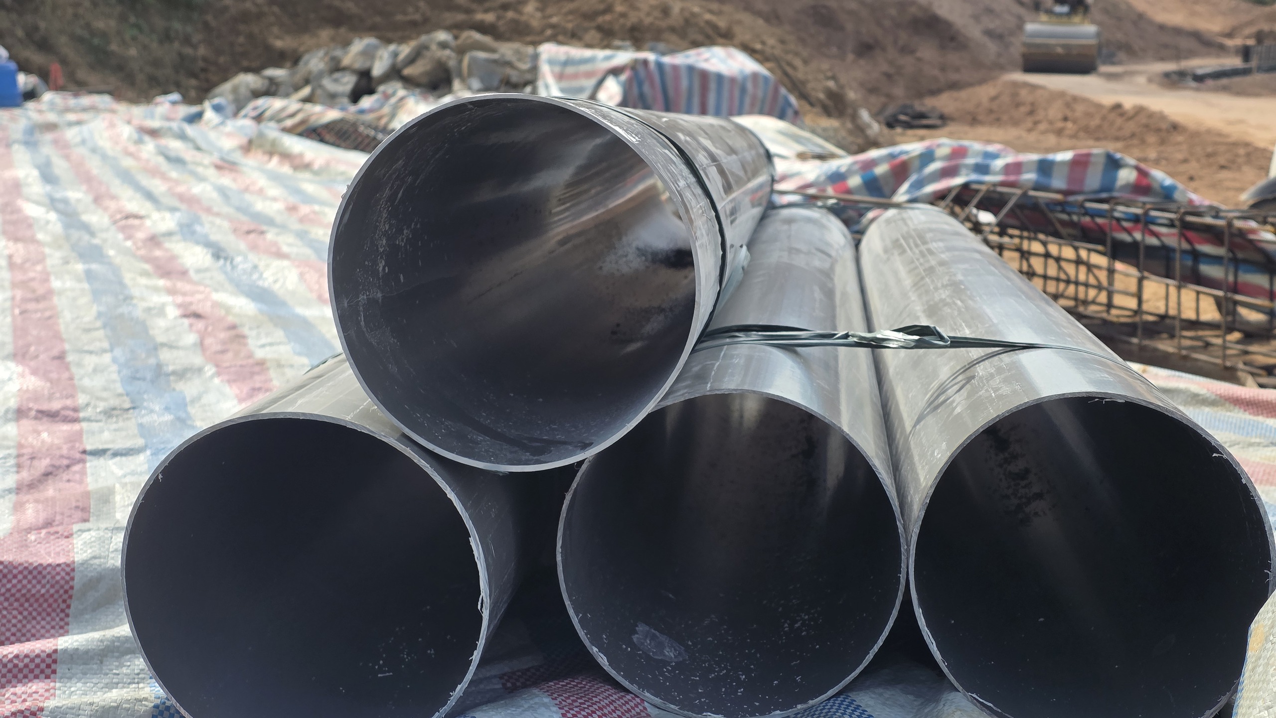 Đẩy nhanh tiến độ k&egrave; chống lũ gần 200 tỷ ở Y&ecirc;n B&aacute;i trước m&ugrave;a mưa- Ảnh 7.