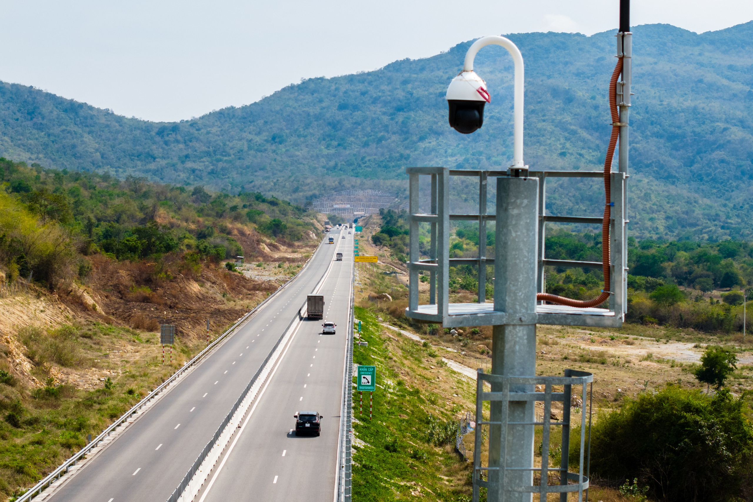 Cao tốc Cam L&acirc;m - Vĩnh Hảo phục vụ hơn 8.200 lượt xe mỗi ng&agrave;y- Ảnh 8.