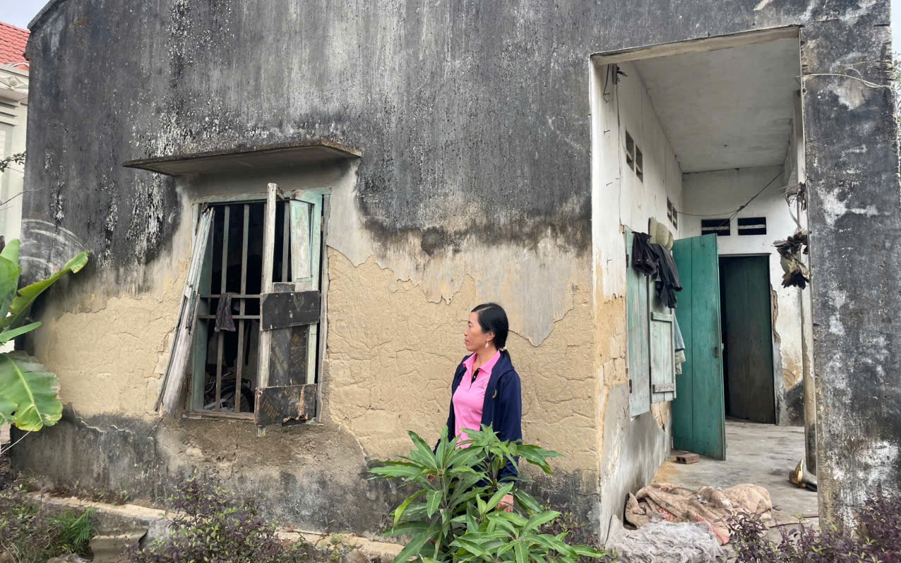 Quảng Ninh: Tuyến đường Bình Khê - Mạo Khê xuống cấp nghiêm trọng, dân mong sớm sửa chữa- Ảnh 14. Quảng Ninh: Dân sống khổ trong dự án khu công nghiệp, đường 10 làn xe