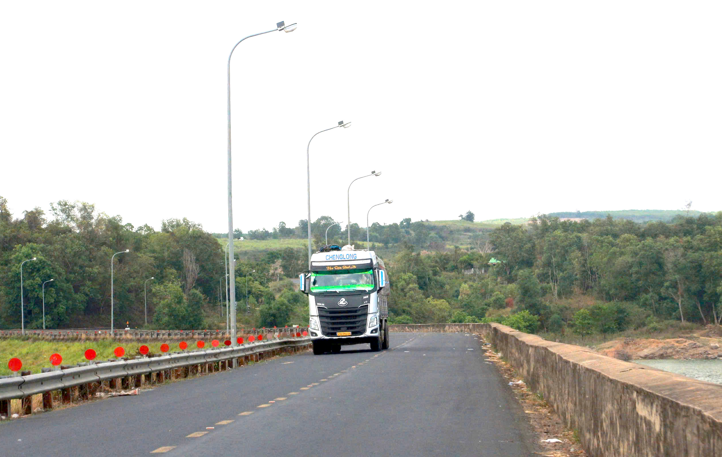 S&aacute;p nhập tỉnh Đắk Lắk - Ph&uacute; Y&ecirc;n: Cung đường n&agrave;o kết nối hai tỉnh gần nhất?- Ảnh 2.