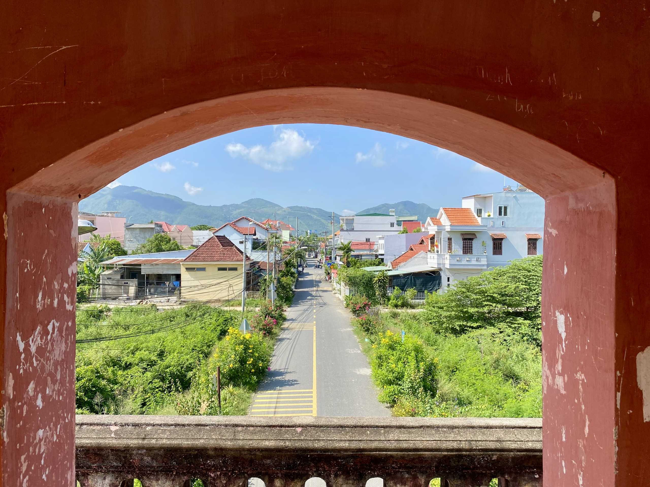 Lên đề án sửa chữa thành cổ Diên Khánh, đáp ứng tiêu chí di tích quốc gia đặc biệt- Ảnh 2. Lên đề án sửa chữa thành cổ Diên Khánh, đáp ứng tiêu chí di tích quốc gia đặc biệt- Ảnh 2.