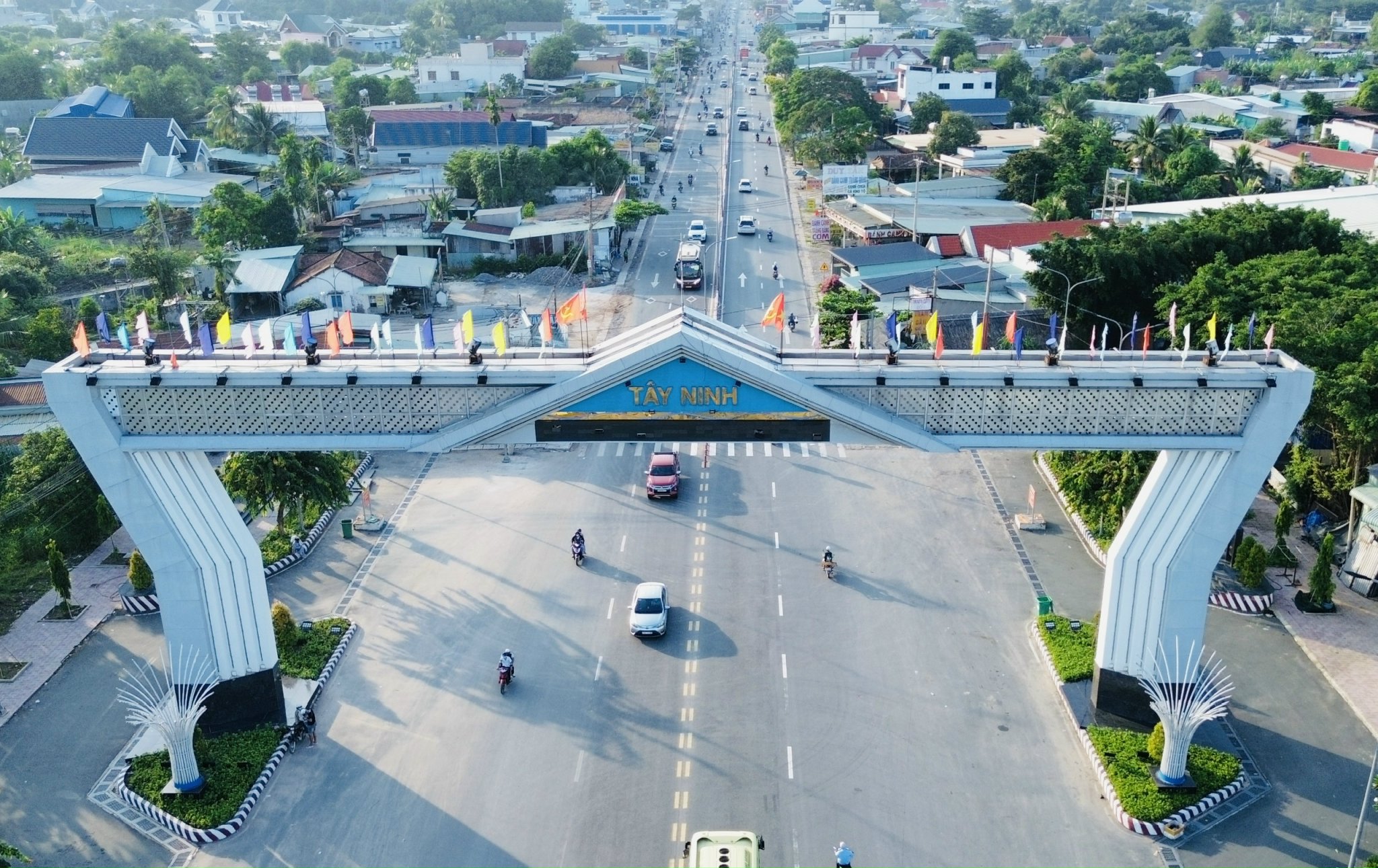 T&acirc;y Ninh l&ecirc;n phương &aacute;n đảm bảo giao th&ocirc;ng ở n&uacute;i B&agrave; Đen dịp 30/4- Ảnh 2.