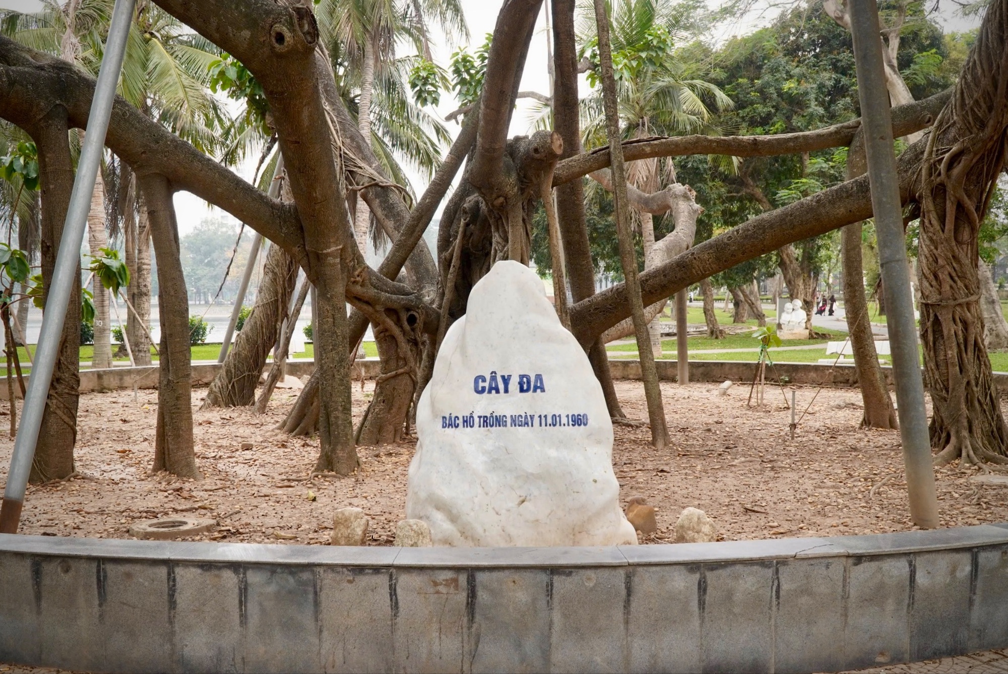 C&ocirc;ng vi&ecirc;n Thống Nhất: Biểu tượng lịch sử của kh&aacute;t vọng giải ph&oacute;ng miền Nam- Ảnh 12.