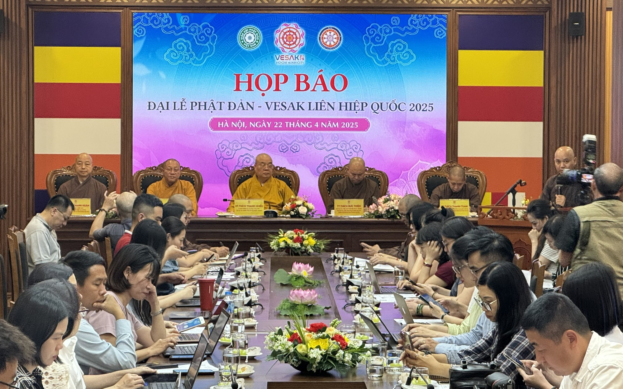 X&aacute; lợi Phật sẽ đến TP.HCM bằng chuy&ecirc;n cơ dịp Đại lễ Phật đản 2025